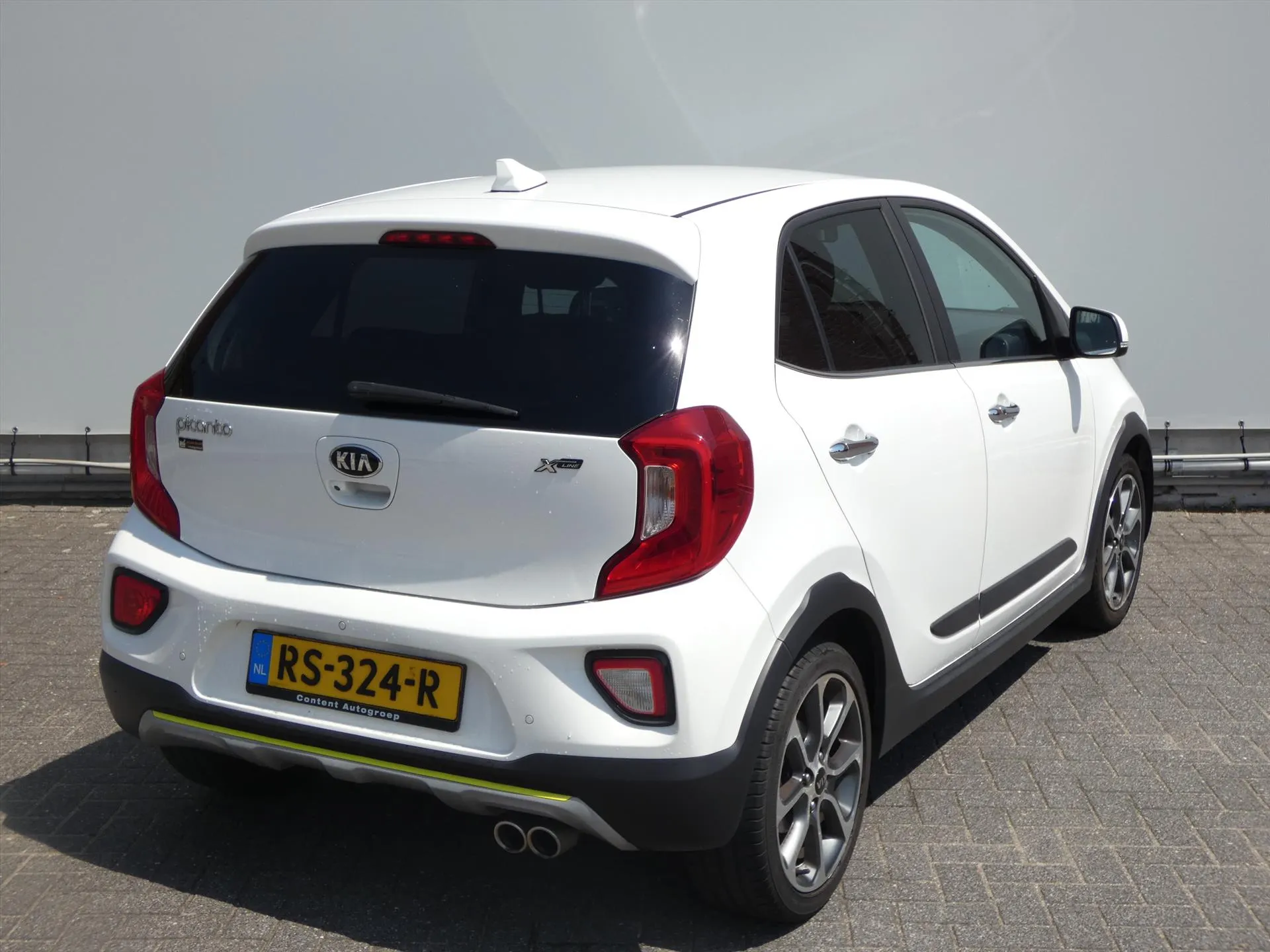 Kia Picanto met kenteken RS-324-R – detailfoto