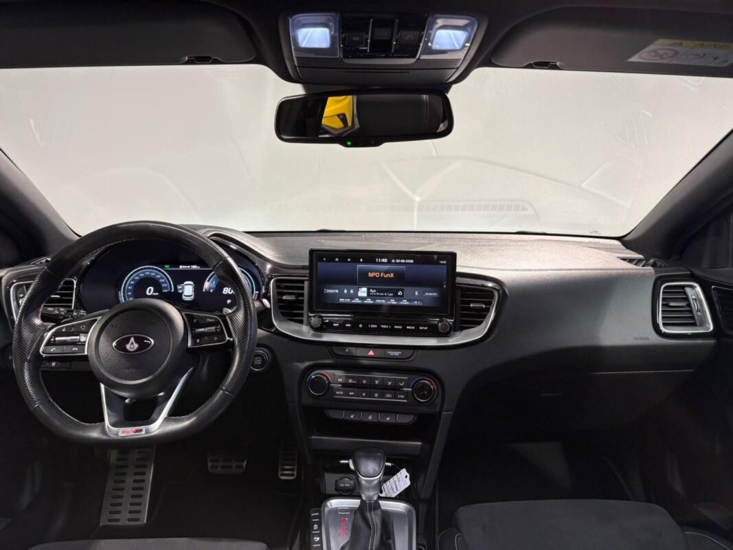 Kia ProCeed