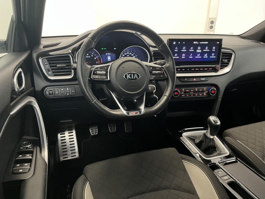 Kia ProCeed