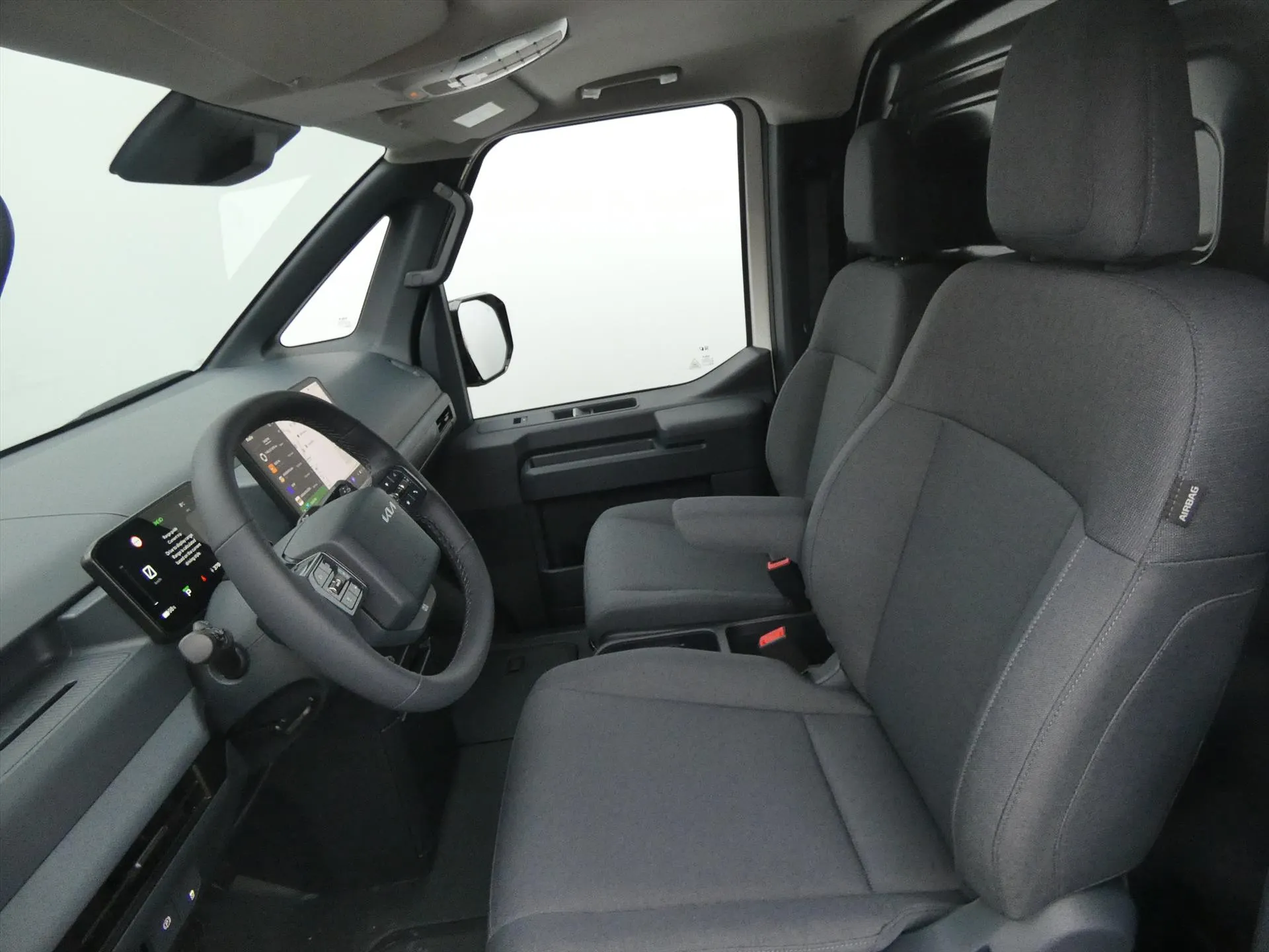 Kia PV5 met kenteken 74176 – detailfoto