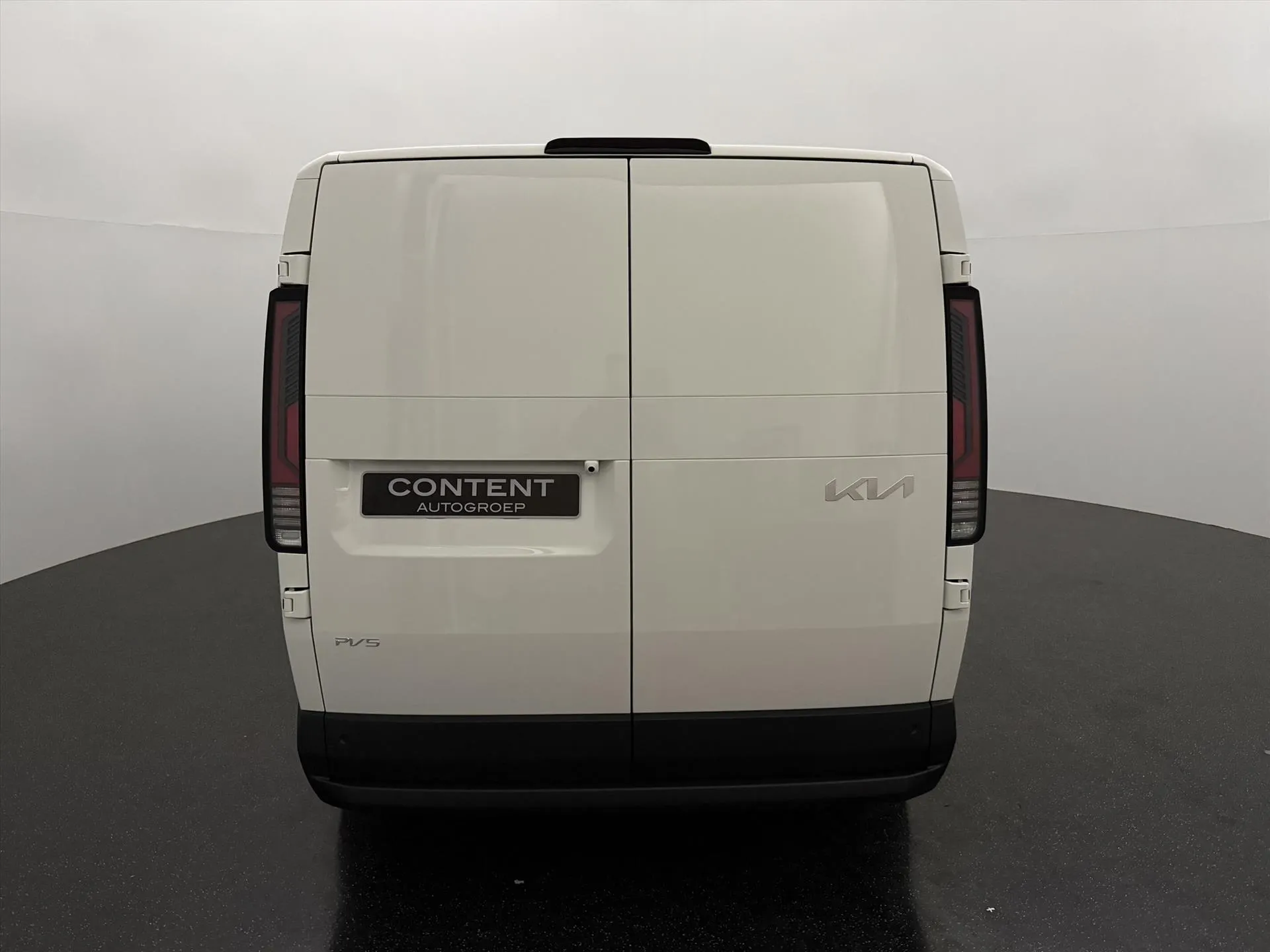 Kia PV5 met kenteken 75630 – dashboard