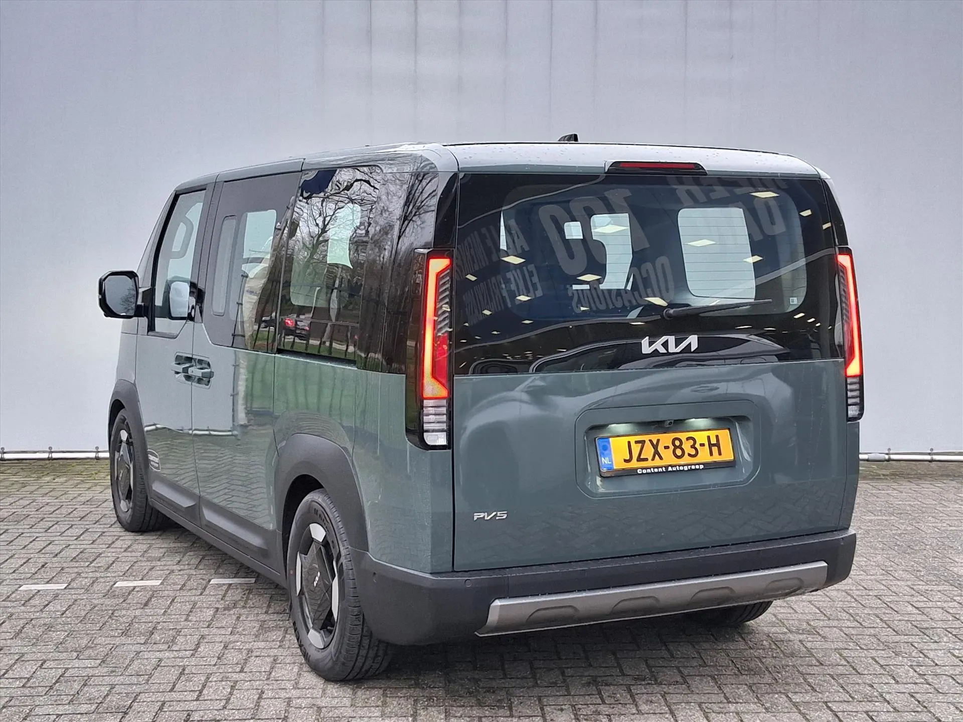 Kia PV5 met kenteken JZX-83-H – interieur