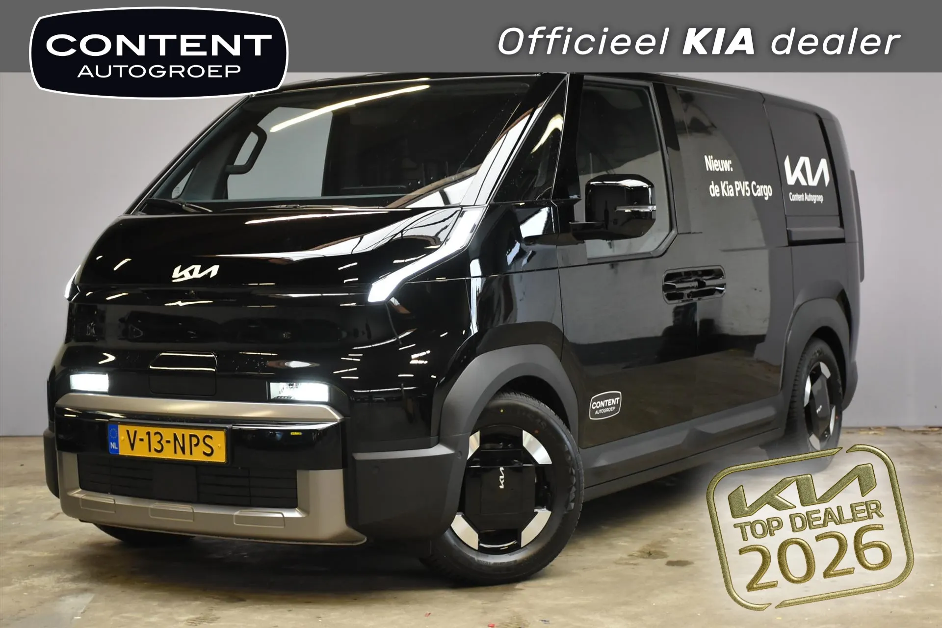 Kia PV5 met kenteken V-13-NPS – vooraanzicht