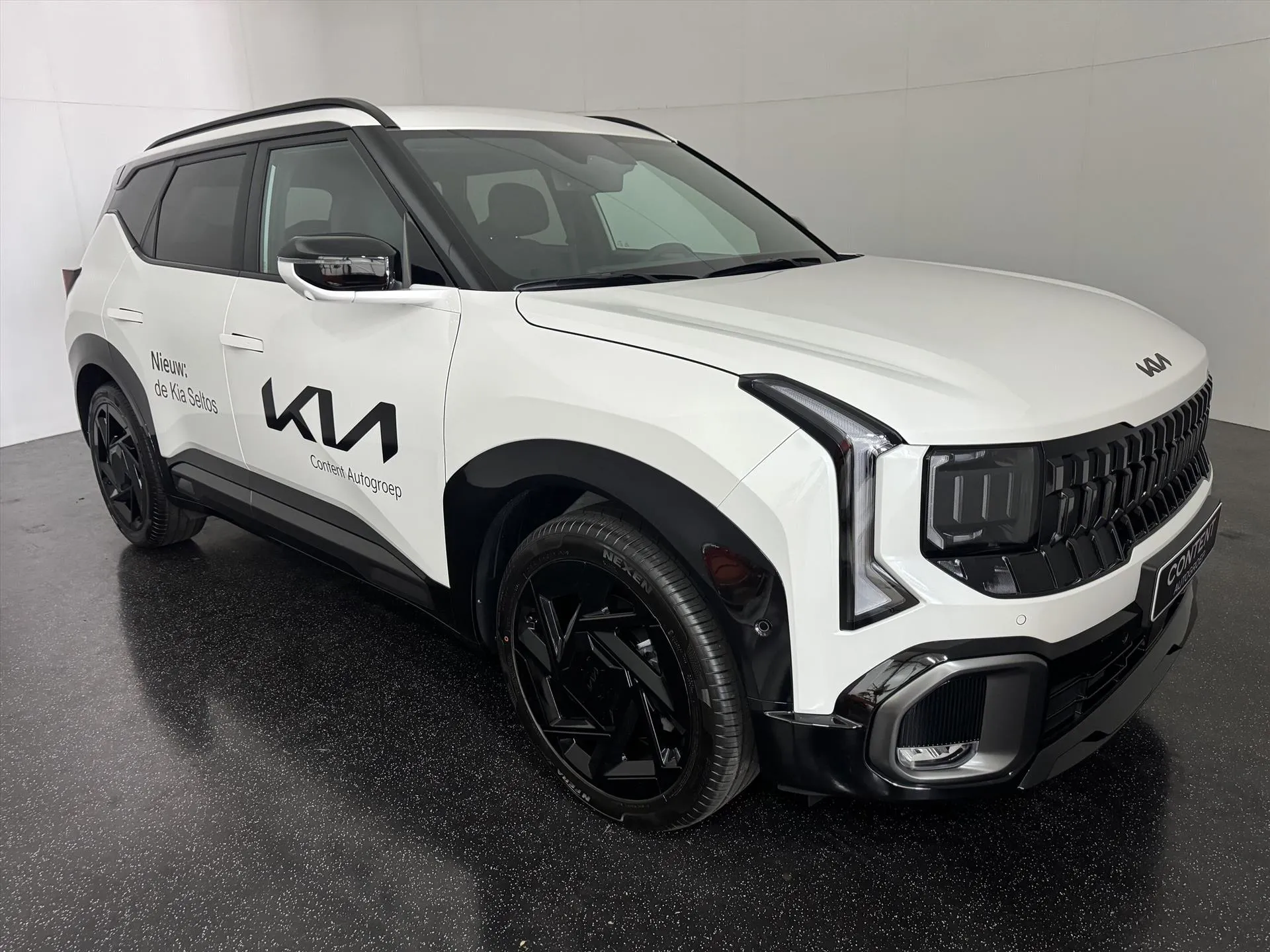 Kia Seltos met kenteken 77824 – interieur