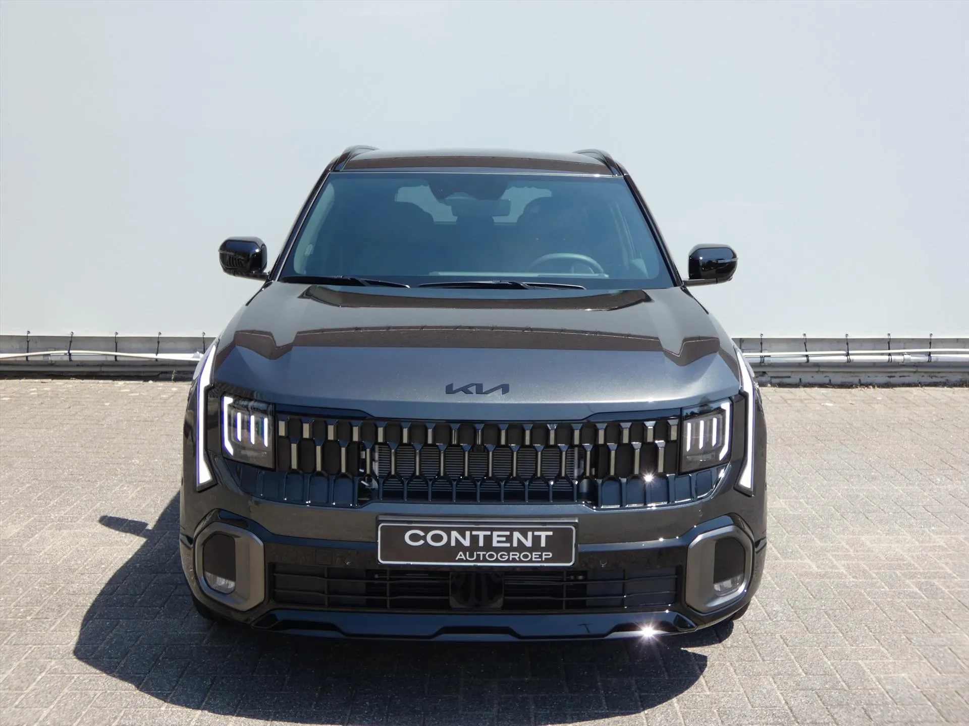 Kia Seltos met kenteken KNT-21-J – achteraanzicht