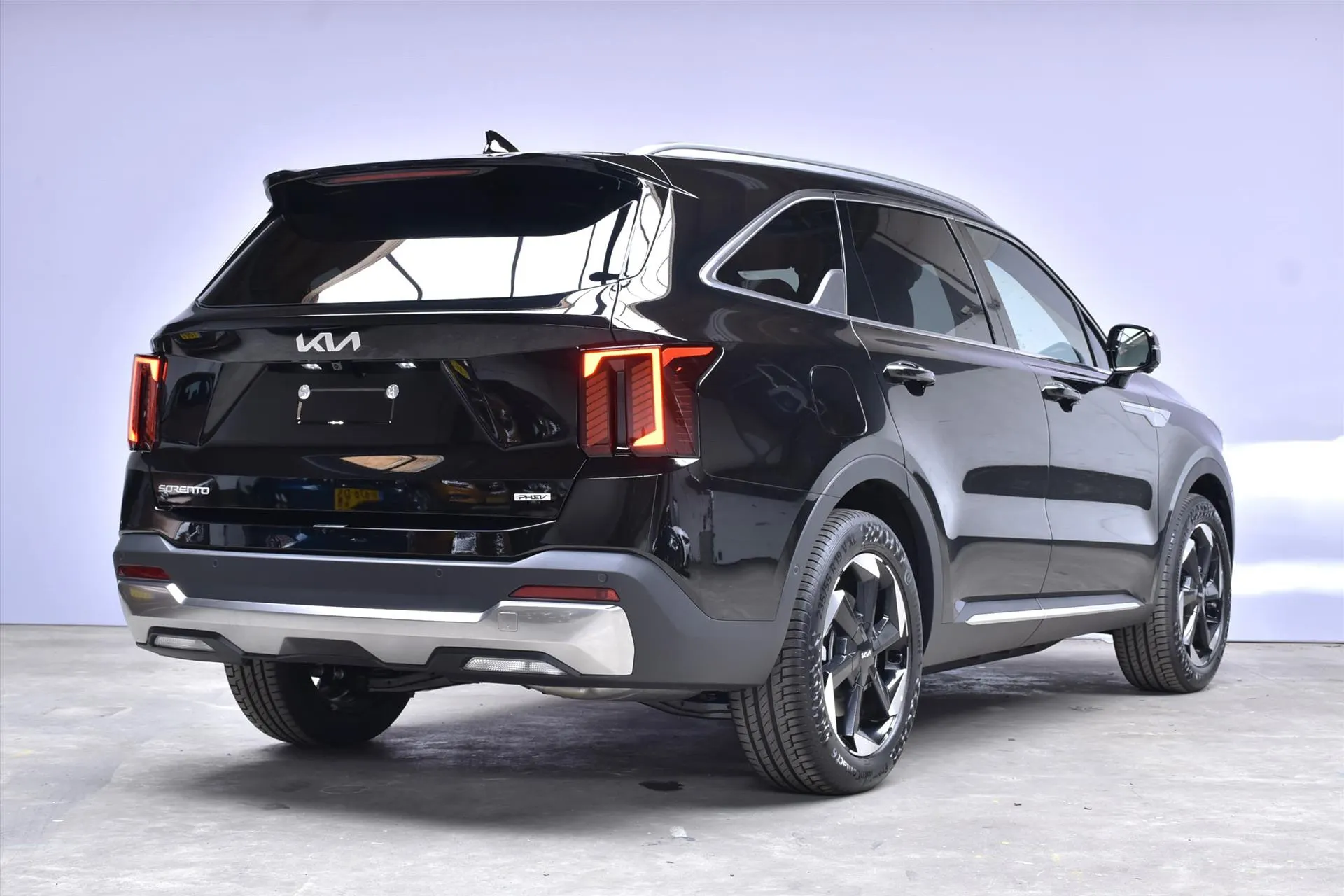 Kia Sorento met kenteken 62530 – achteraanzicht