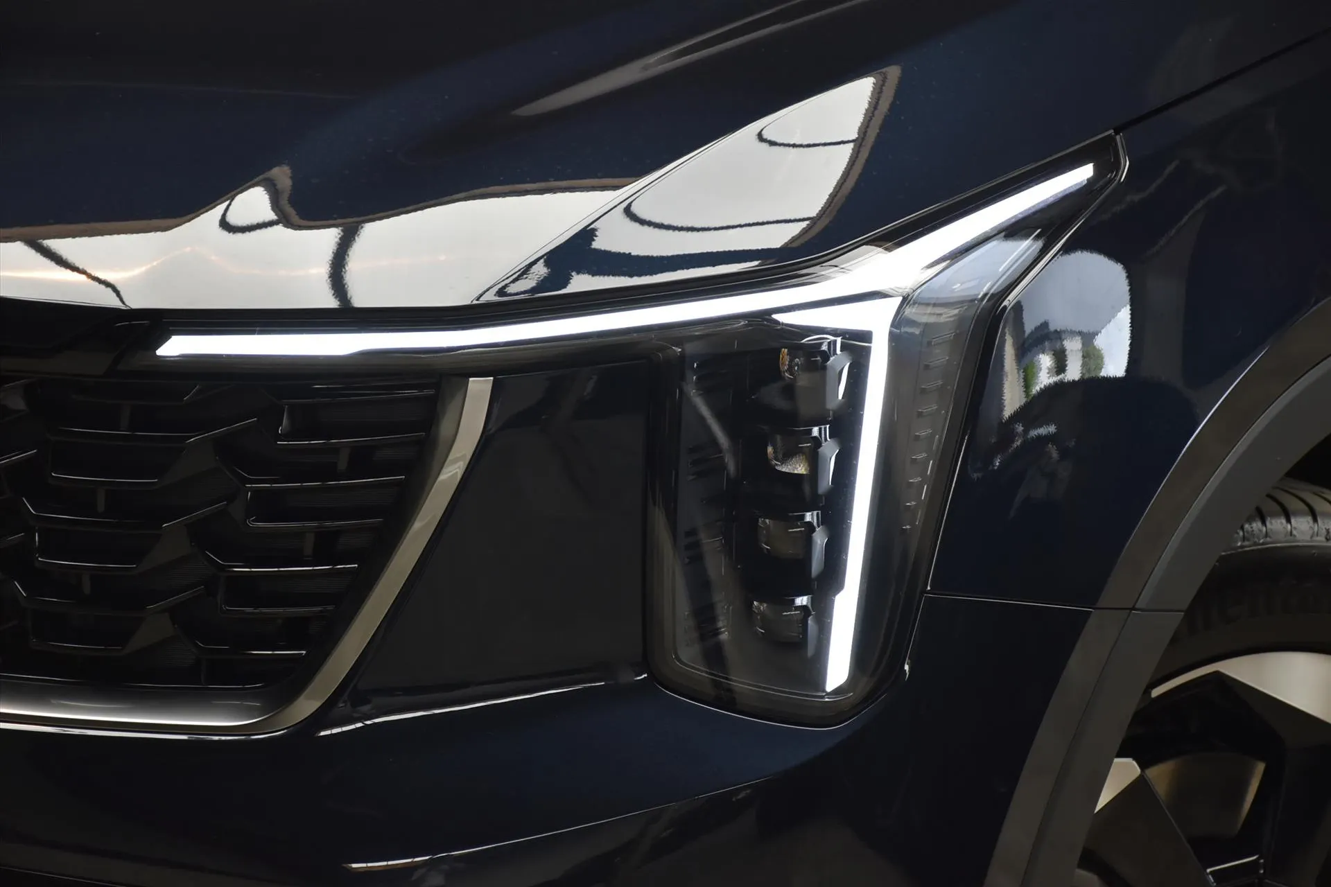 Kia Sorento met kenteken 73178 – achteraanzicht