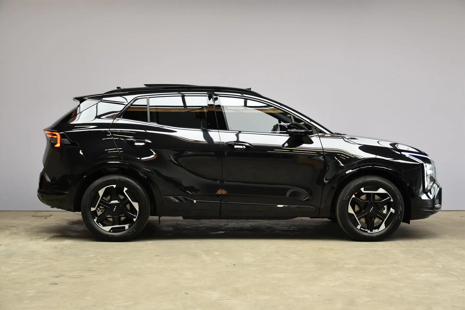 Kia Sportage met kenteken 74385 – detailfoto