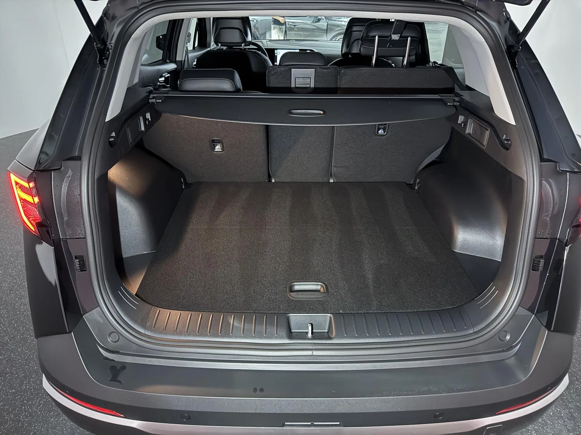 Kia Sportage met kenteken 75687 – detailfoto