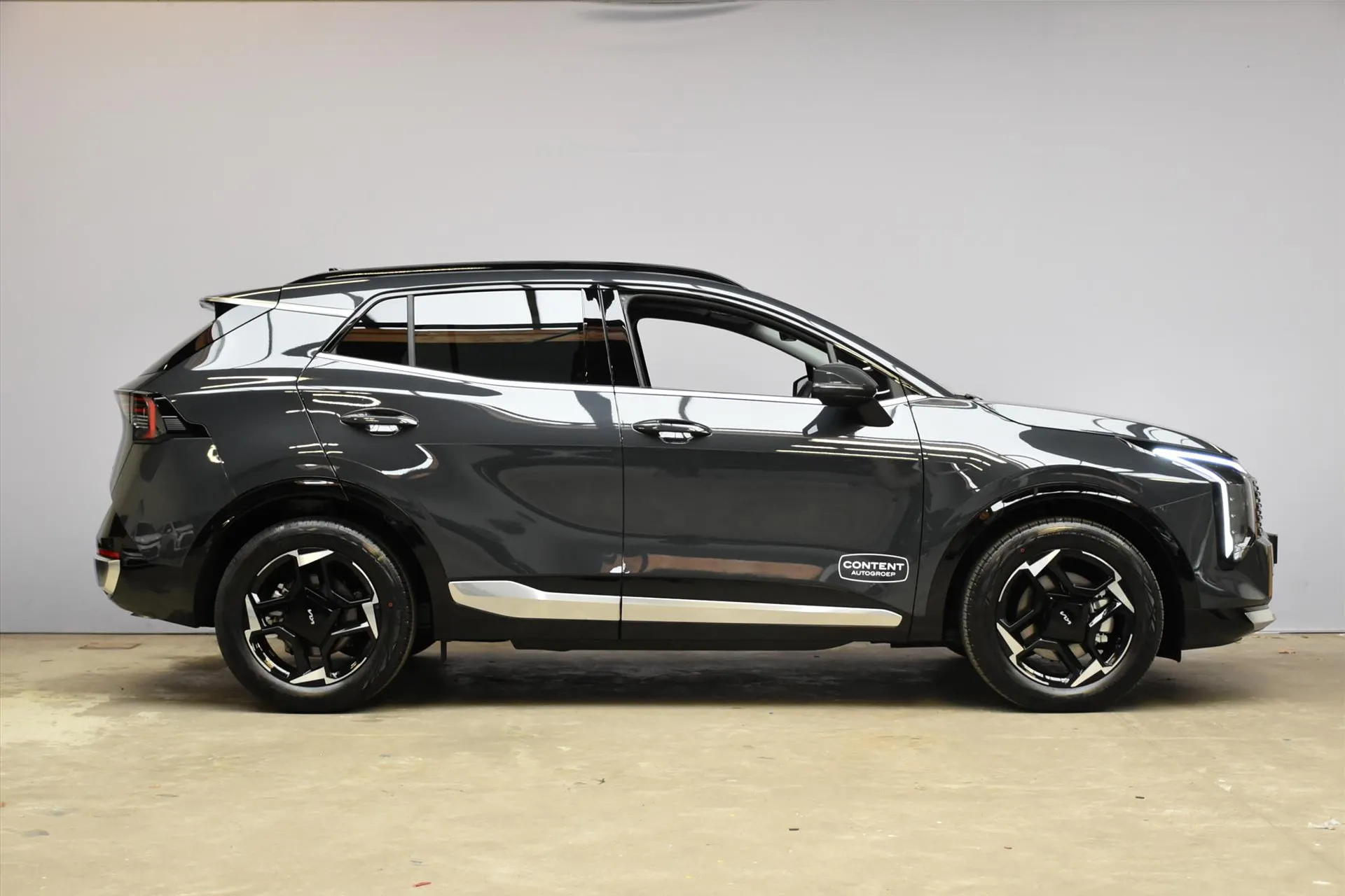 Kia Sportage met kenteken KBB-01-J – detailfoto