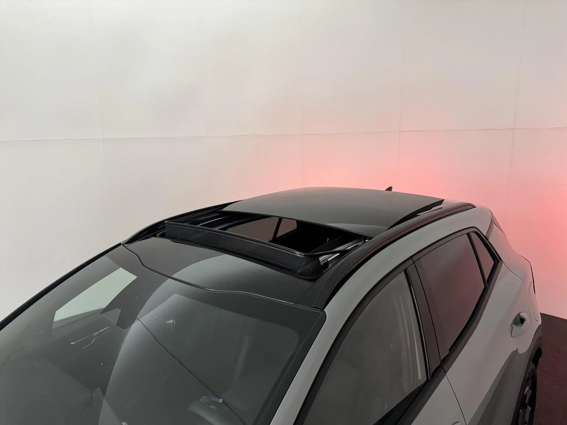 Kia Sportage met kenteken KJZ-97-L – achteraanzicht