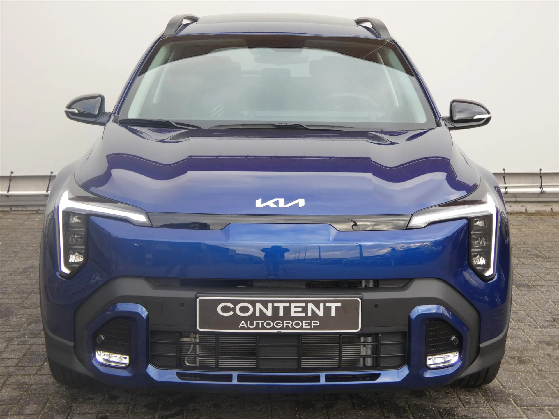 Kia Stonic met kenteken 73863 – achteraanzicht