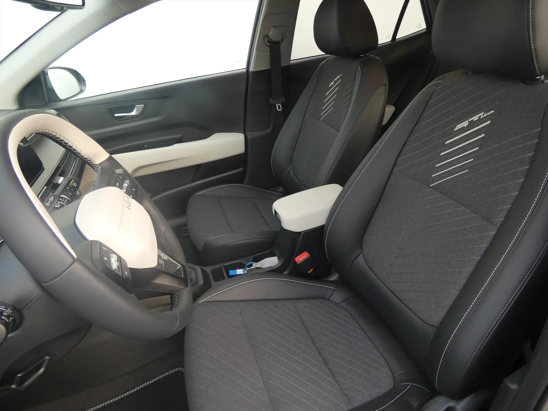 Kia Stonic met kenteken 73863 – detailfoto
