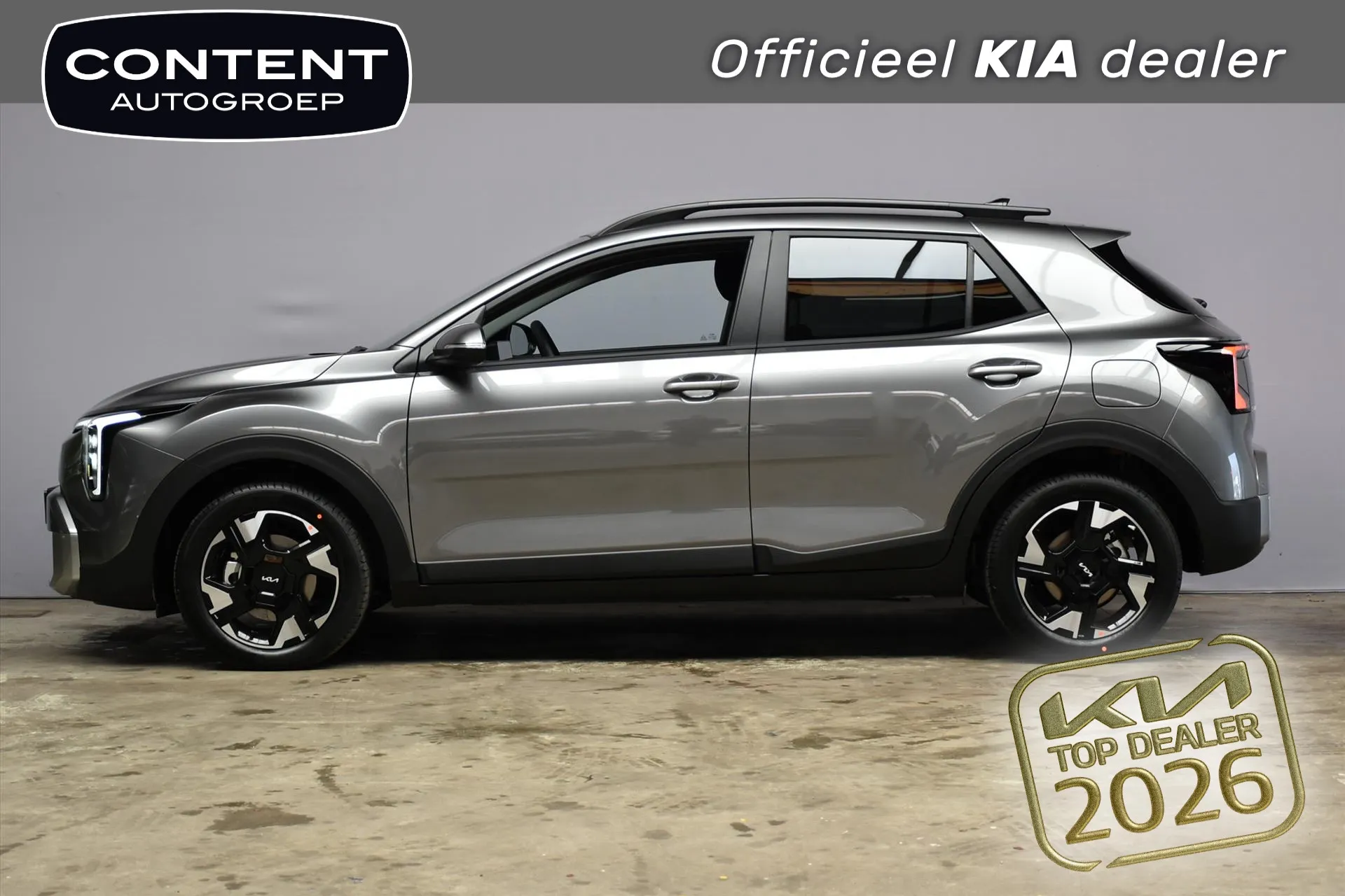 Kia Stonic met kenteken 75466 – achteraanzicht