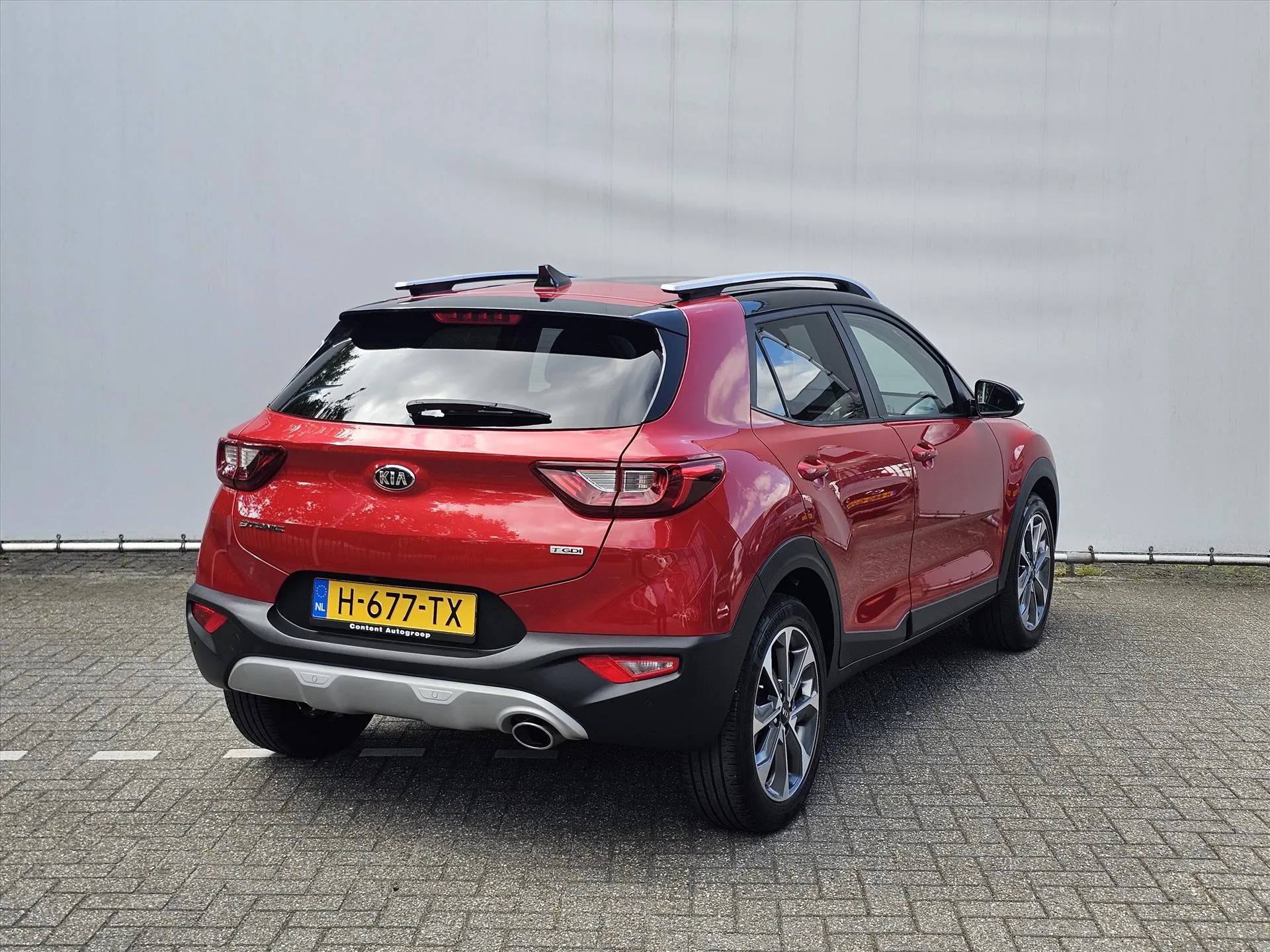 Kia Stonic met kenteken H-677-TX – dashboard