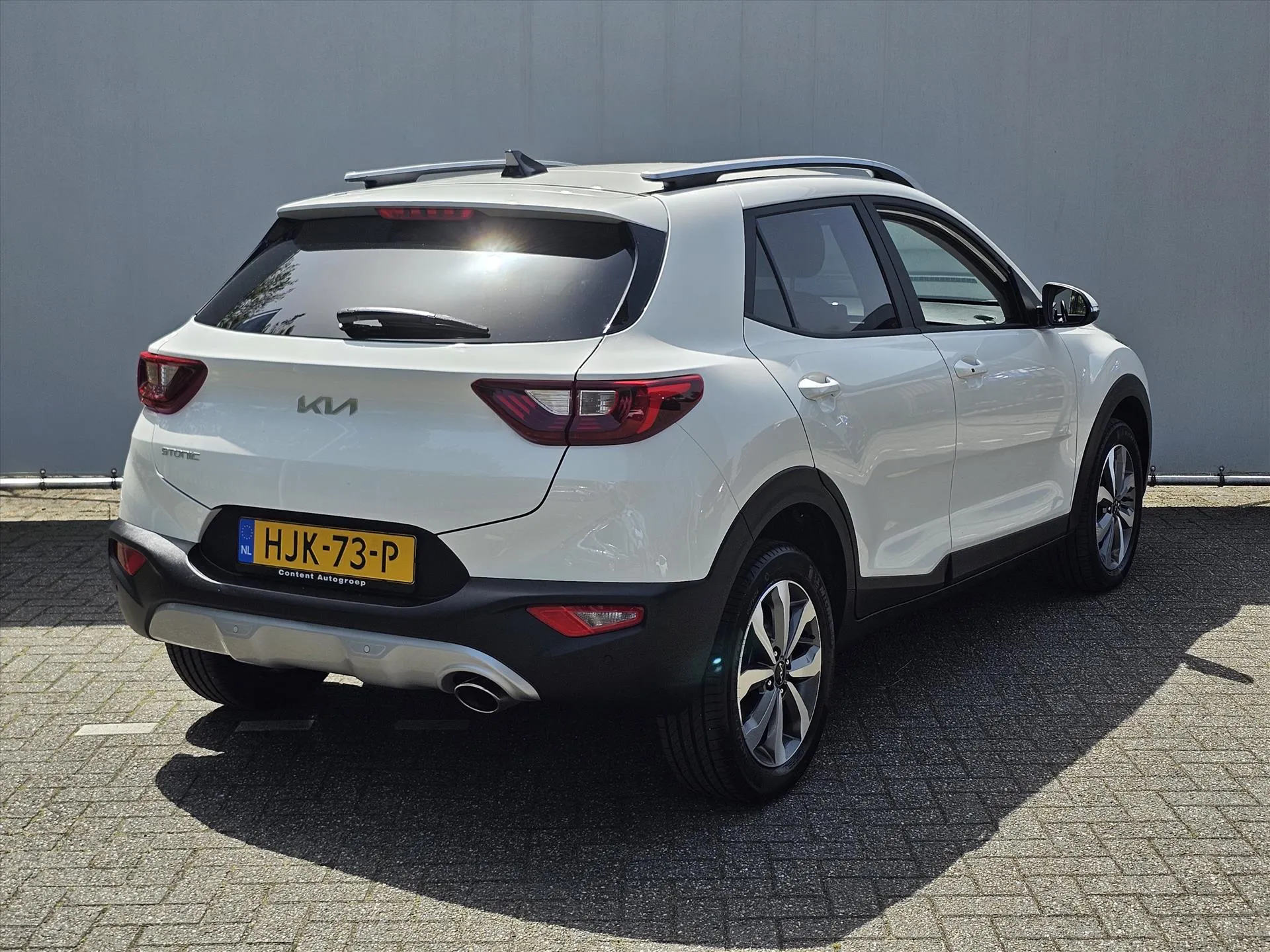 Kia Stonic met kenteken HJK-73-P – dashboard