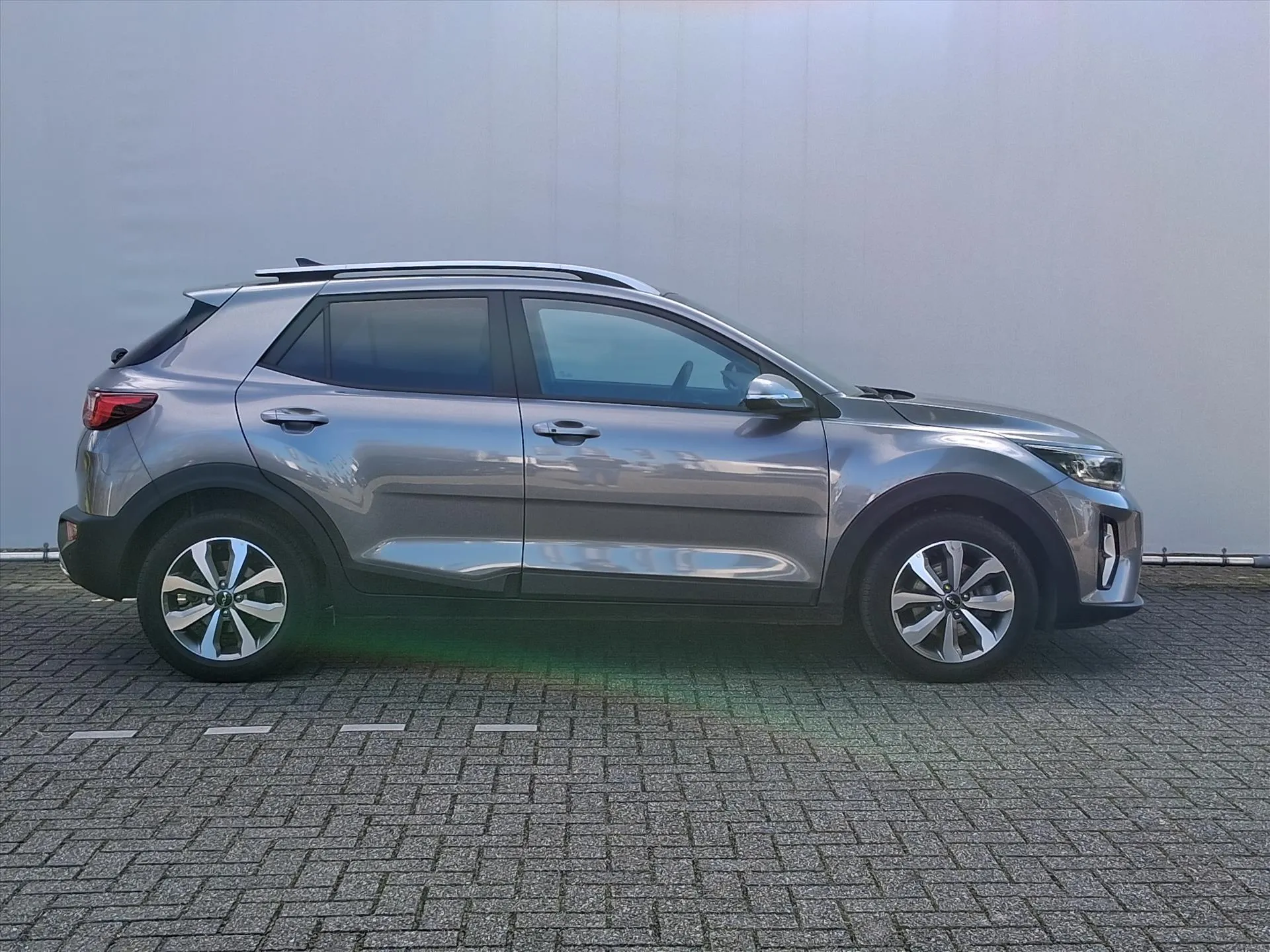 Kia Stonic met kenteken HJP-07-B – dashboard