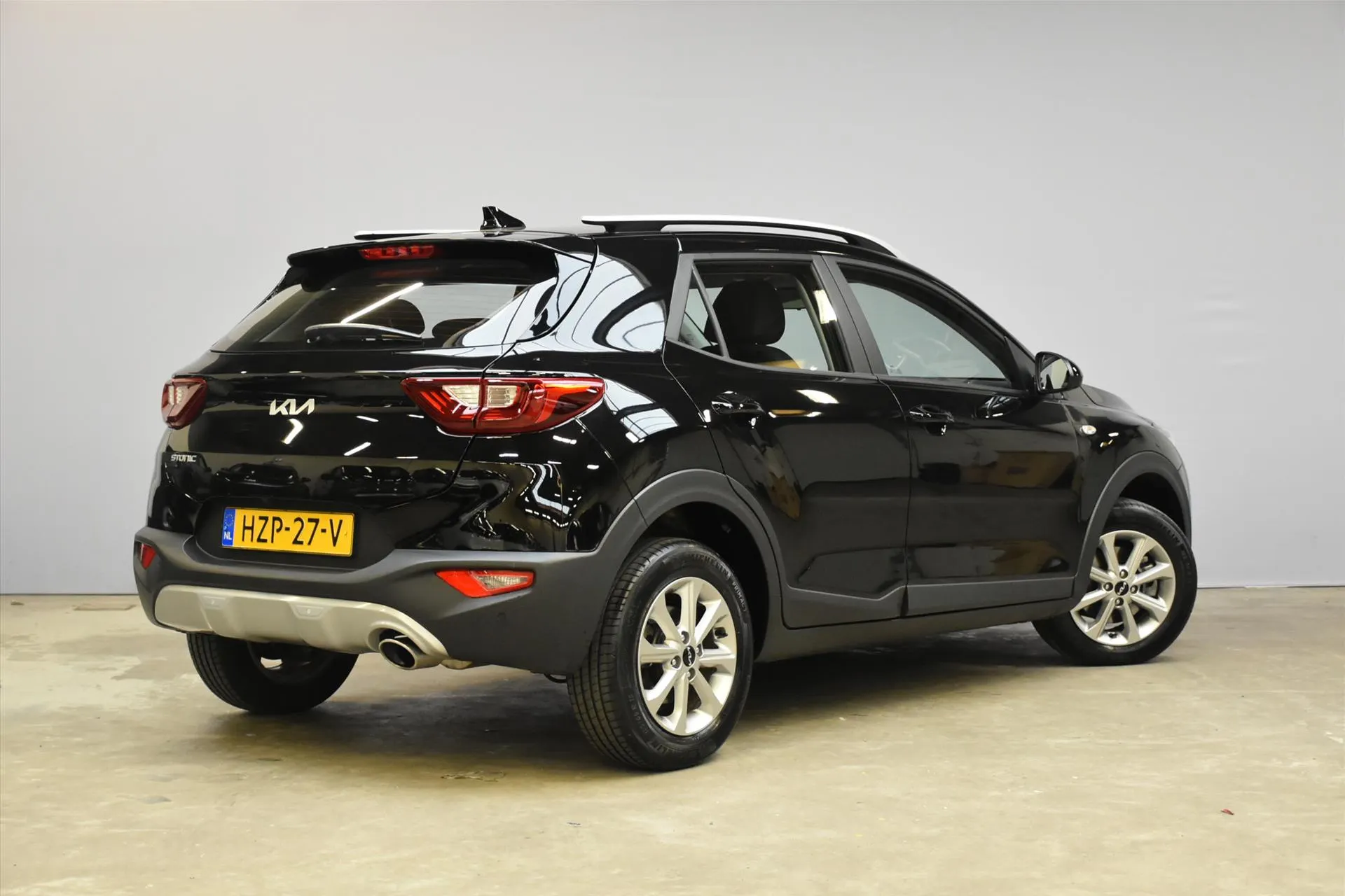 Kia Stonic met kenteken HZP-27-V – detailfoto