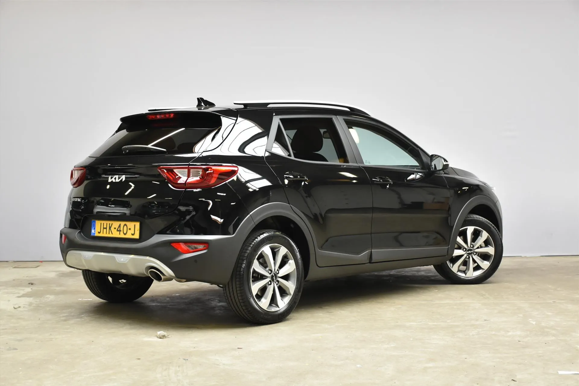 Kia Stonic met kenteken JHK-40-J – detailfoto