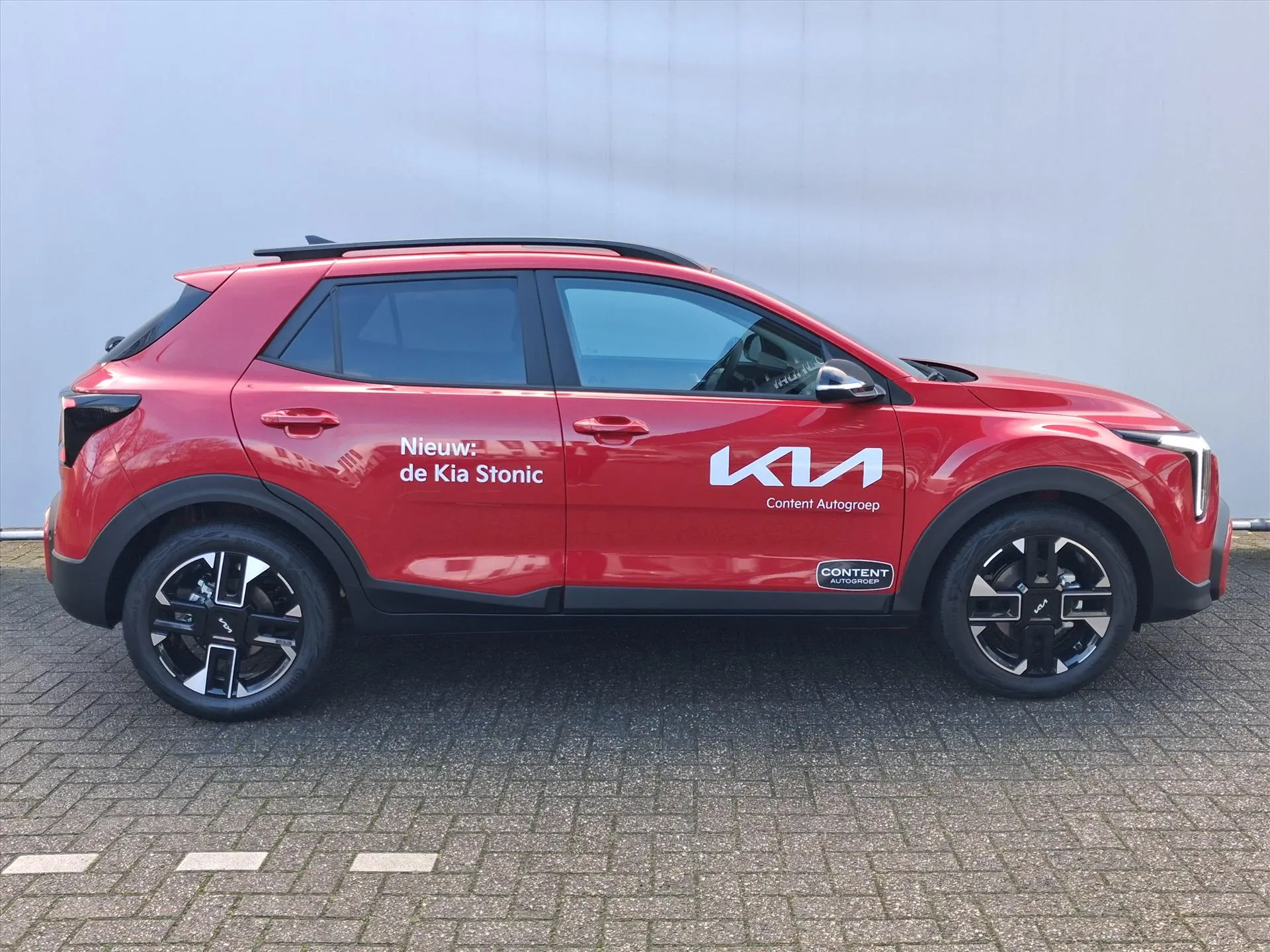Kia Stonic met kenteken JTF-17-D – interieur