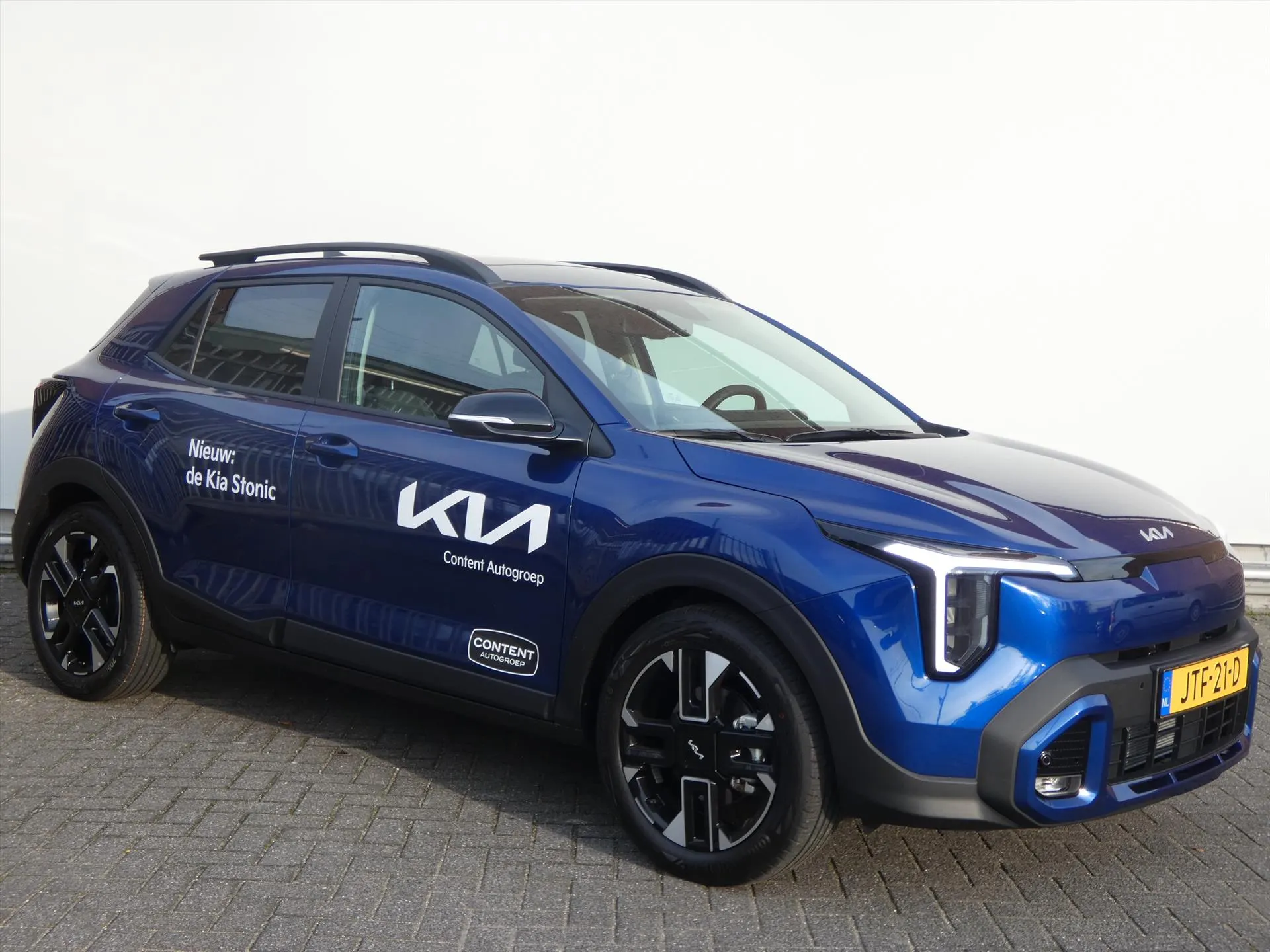 Kia Stonic met kenteken JTF-21-D – interieur