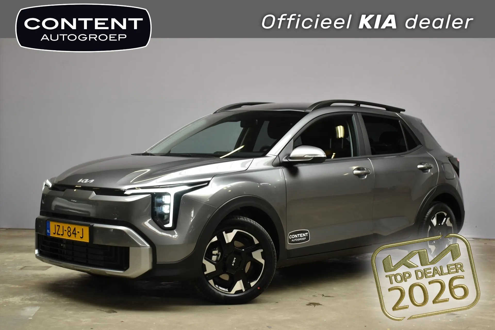 Kia Stonic met kenteken JZJ-84-J – vooraanzicht