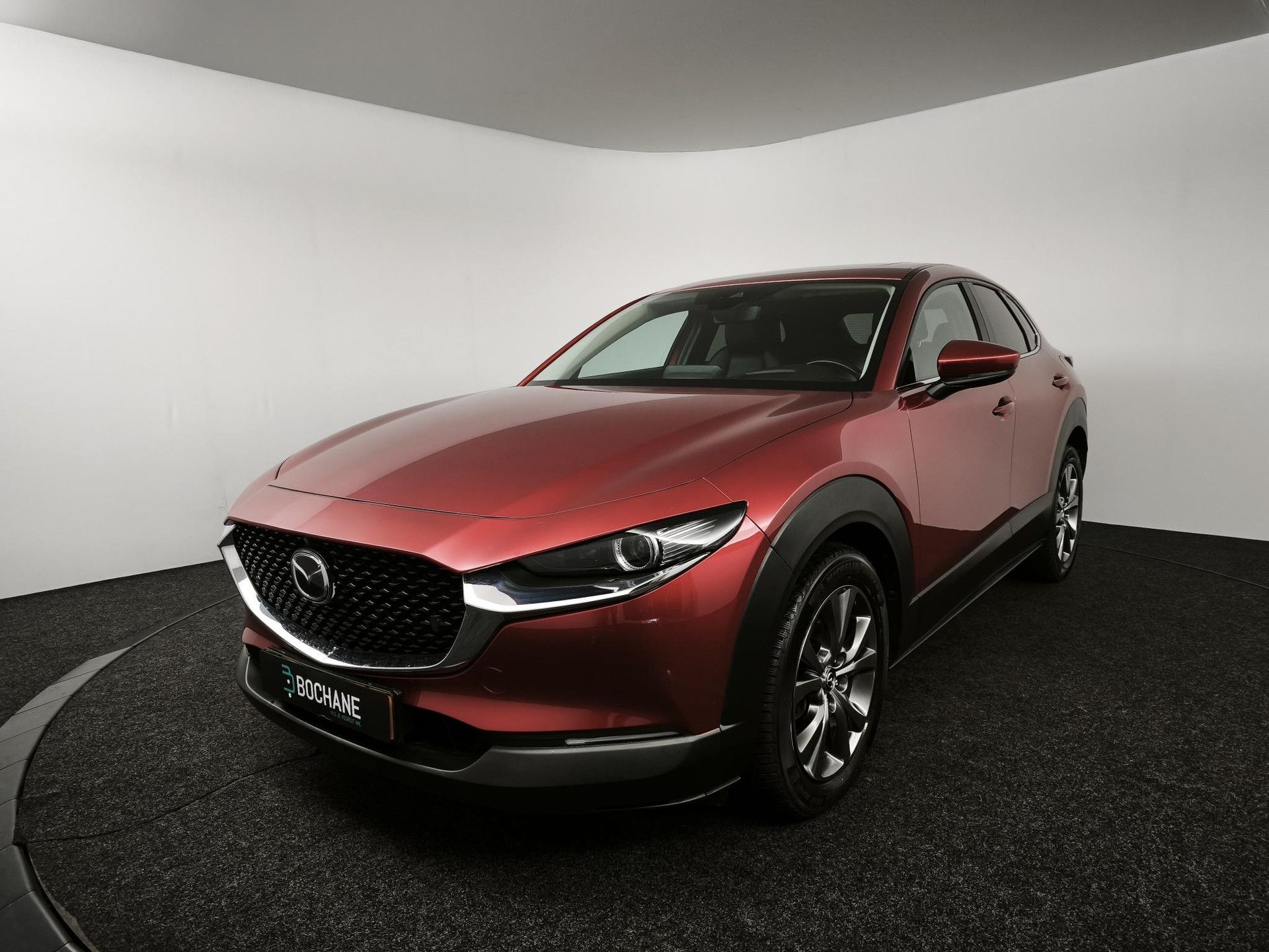 Mazda CX-30 met kenteken J-978-BF – achteraanzicht