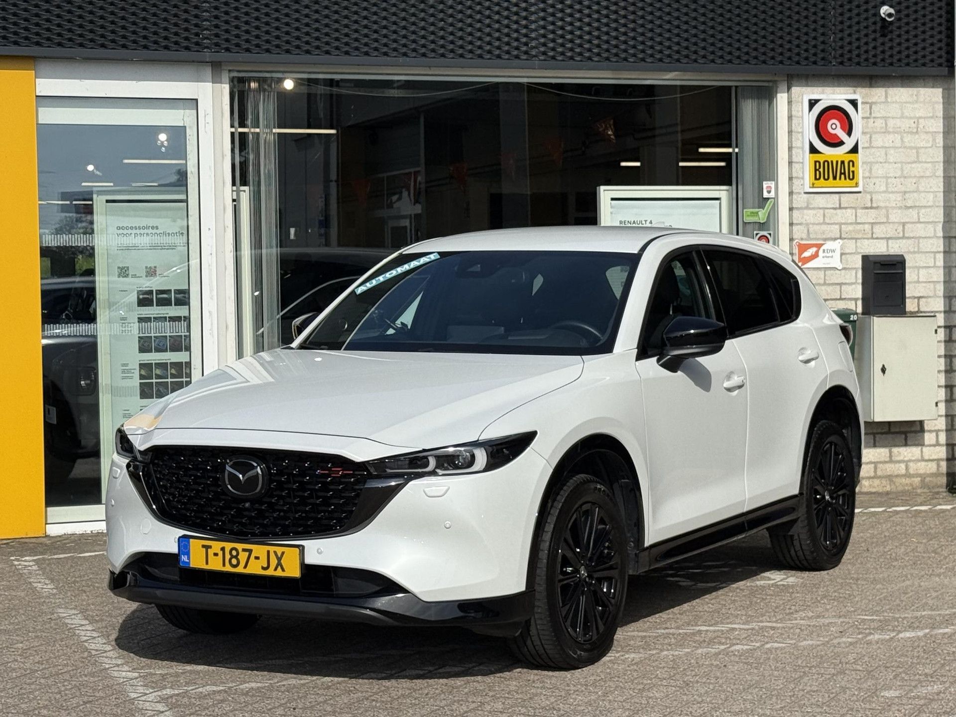 Mazda CX-5 met kenteken T-187-JX – detailfoto