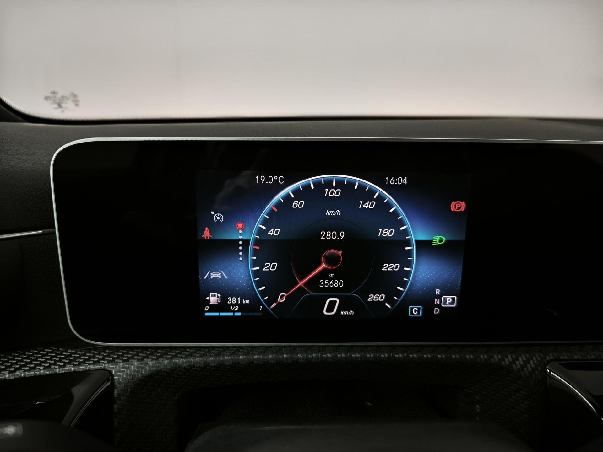 Mercedes-Benz A-Klasse met kenteken H-714-PH – dashboard