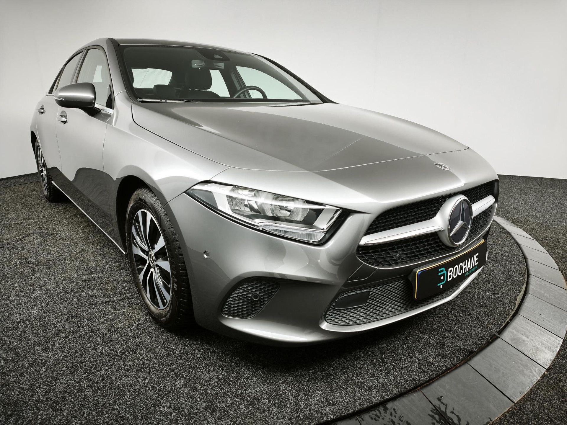 Mercedes-Benz A-Klasse met kenteken H-714-PH – detailfoto