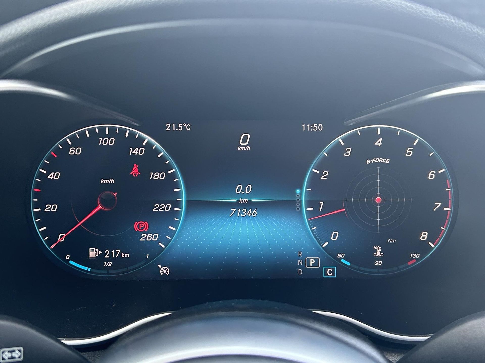 Mercedes-Benz C-Klasse met kenteken H-430-KP – dashboard
