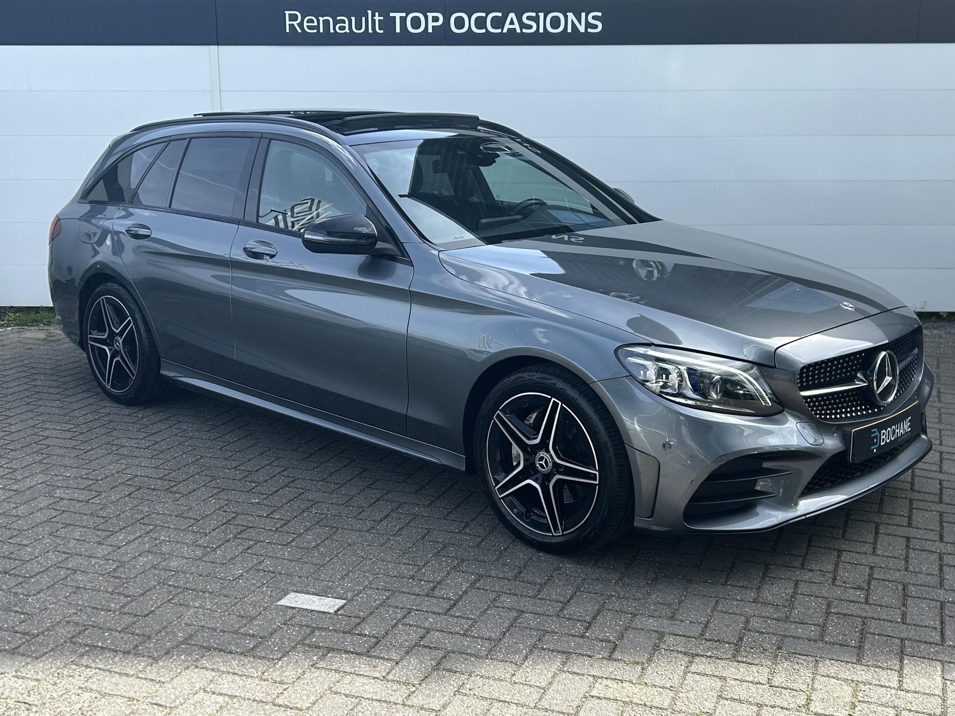 Mercedes-Benz C-Klasse met kenteken H-430-KP – detailfoto