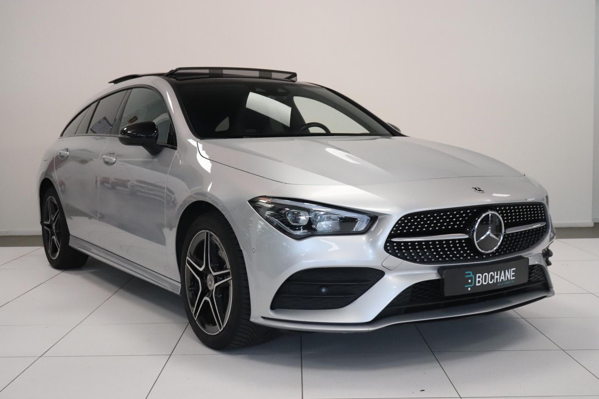 Mercedes-Benz CLA met kenteken R-662-BS – detailfoto