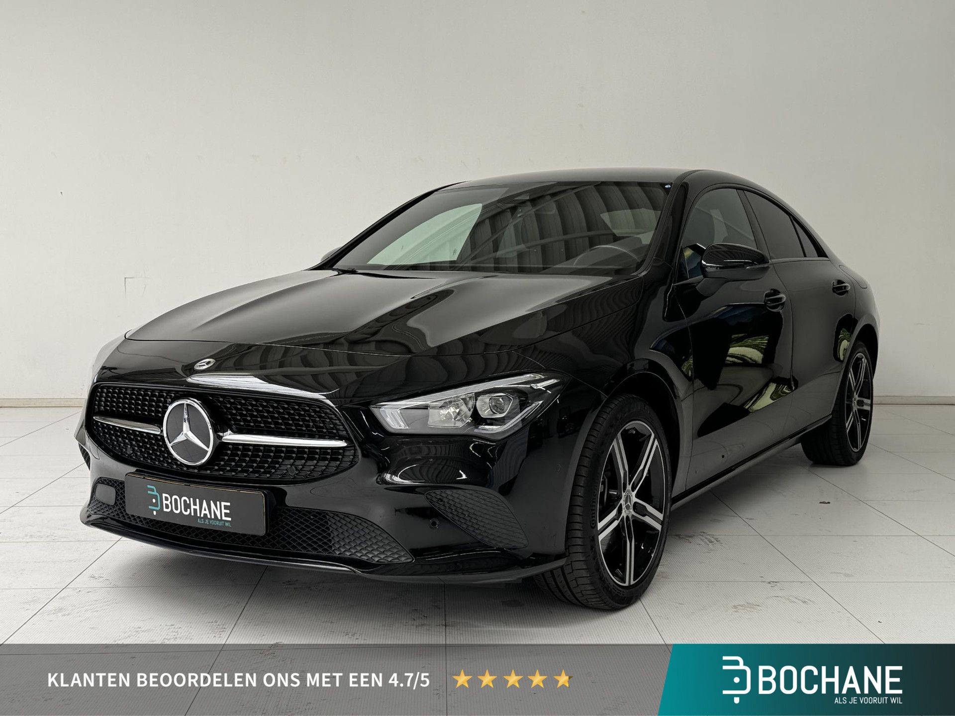 Mercedes-Benz CLA met kenteken S-028-PT – vooraanzicht