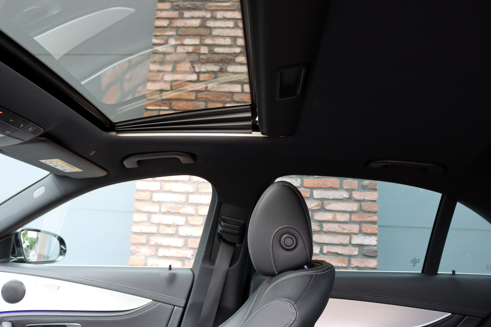 Mercedes-Benz E-Klasse – dashboard