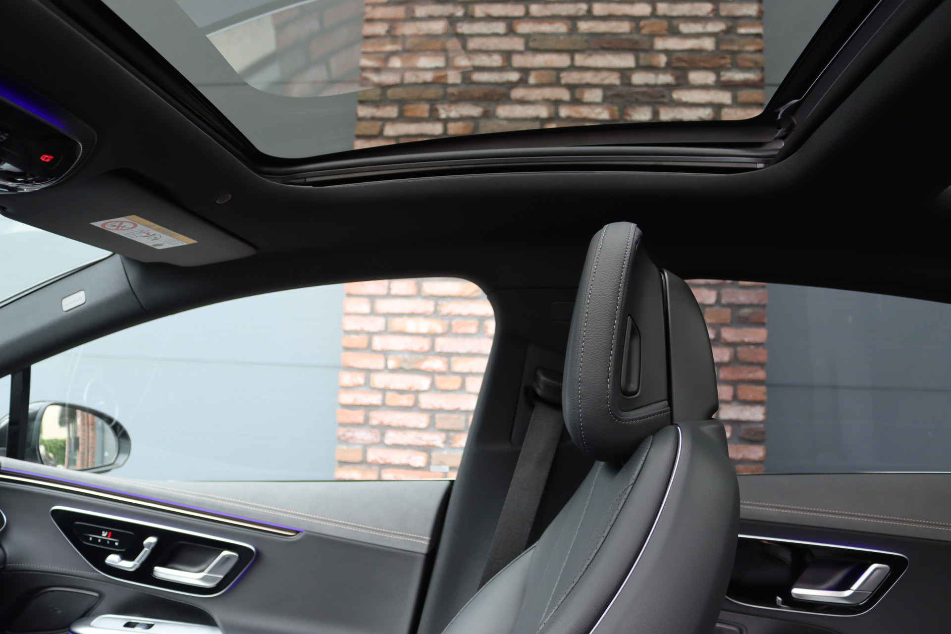 Mercedes-Benz EQE – dashboard