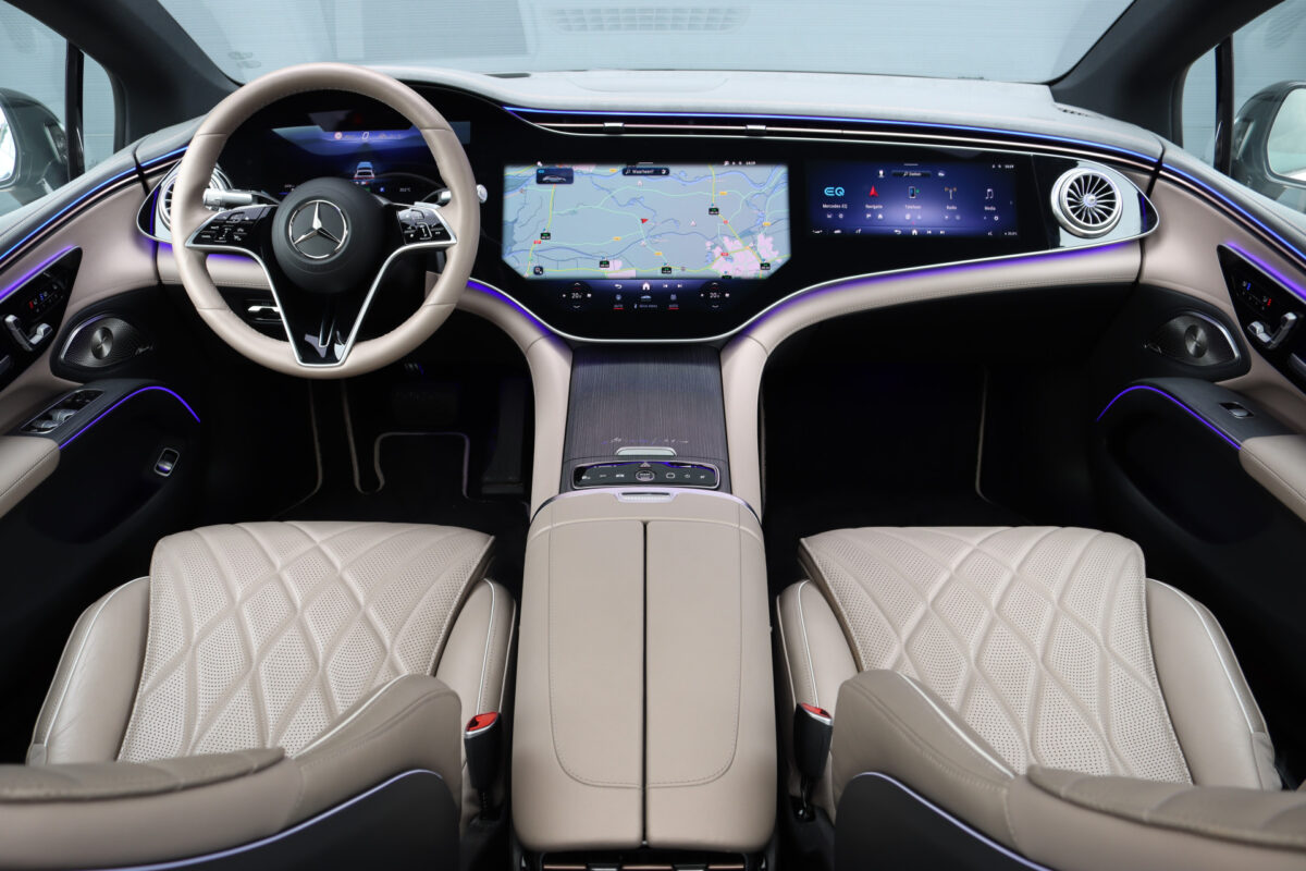 Mercedes-Benz EQS