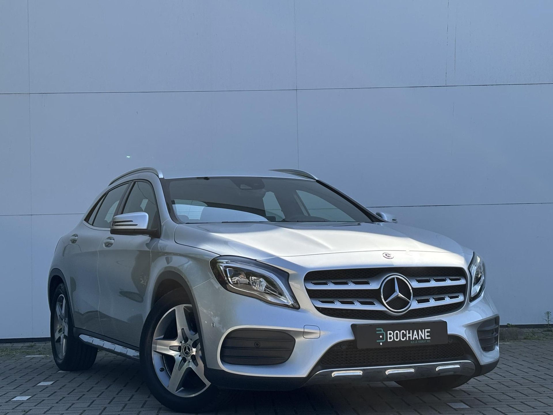 Mercedes-Benz GLA met kenteken G-733-DJ – detailfoto
