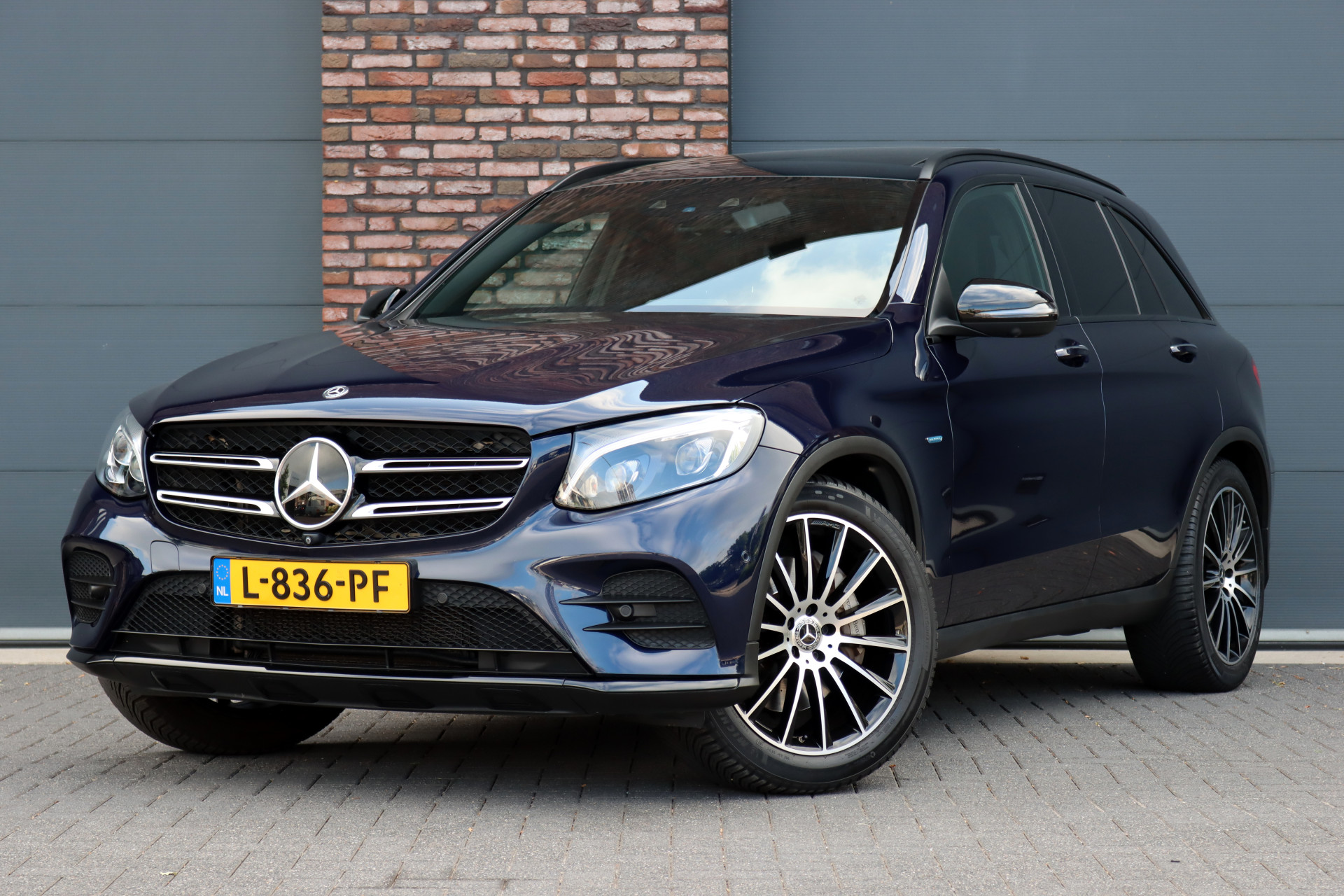 Mercedes-Benz GLC – vooraanzicht