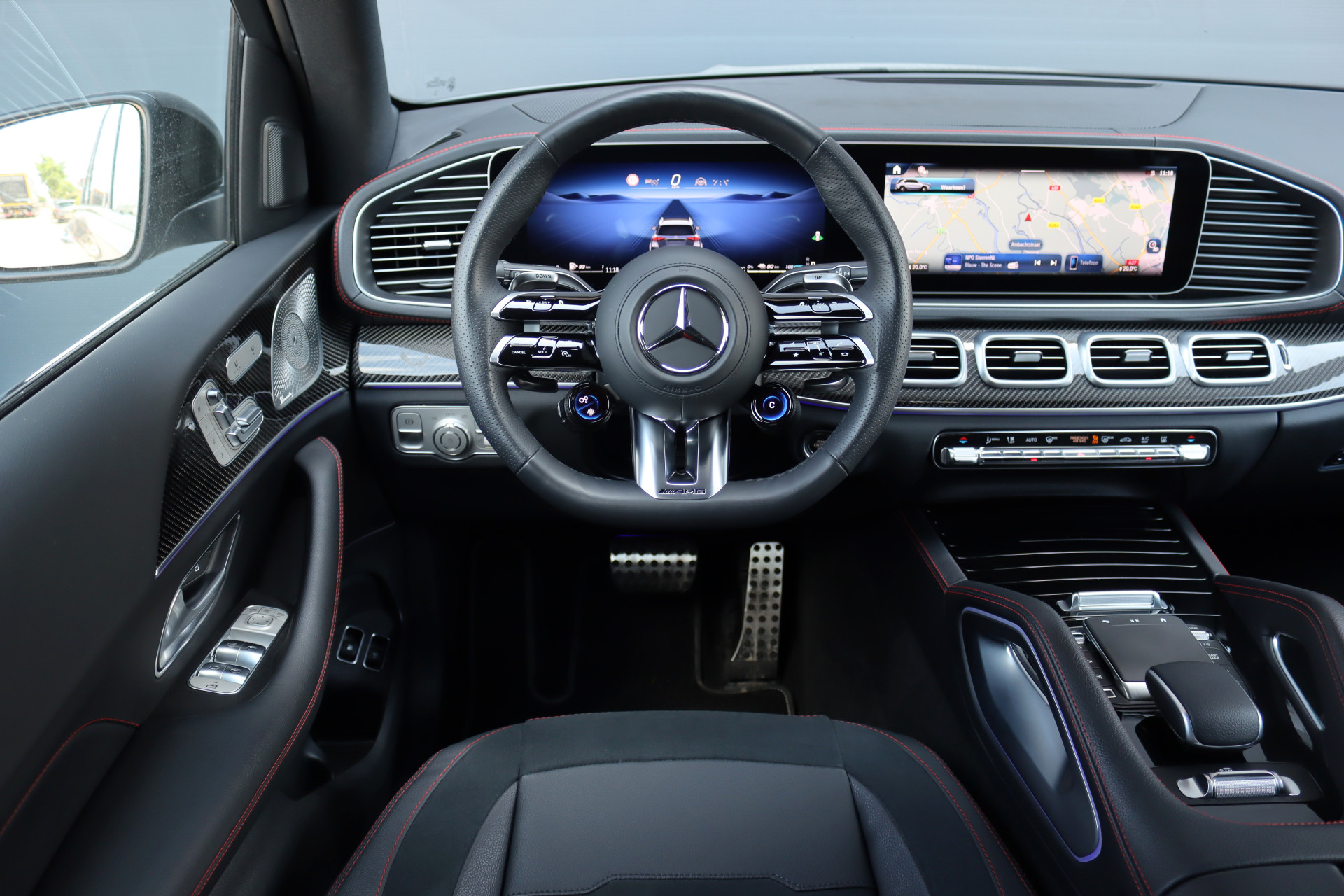 Mercedes-Benz GLE – dashboard