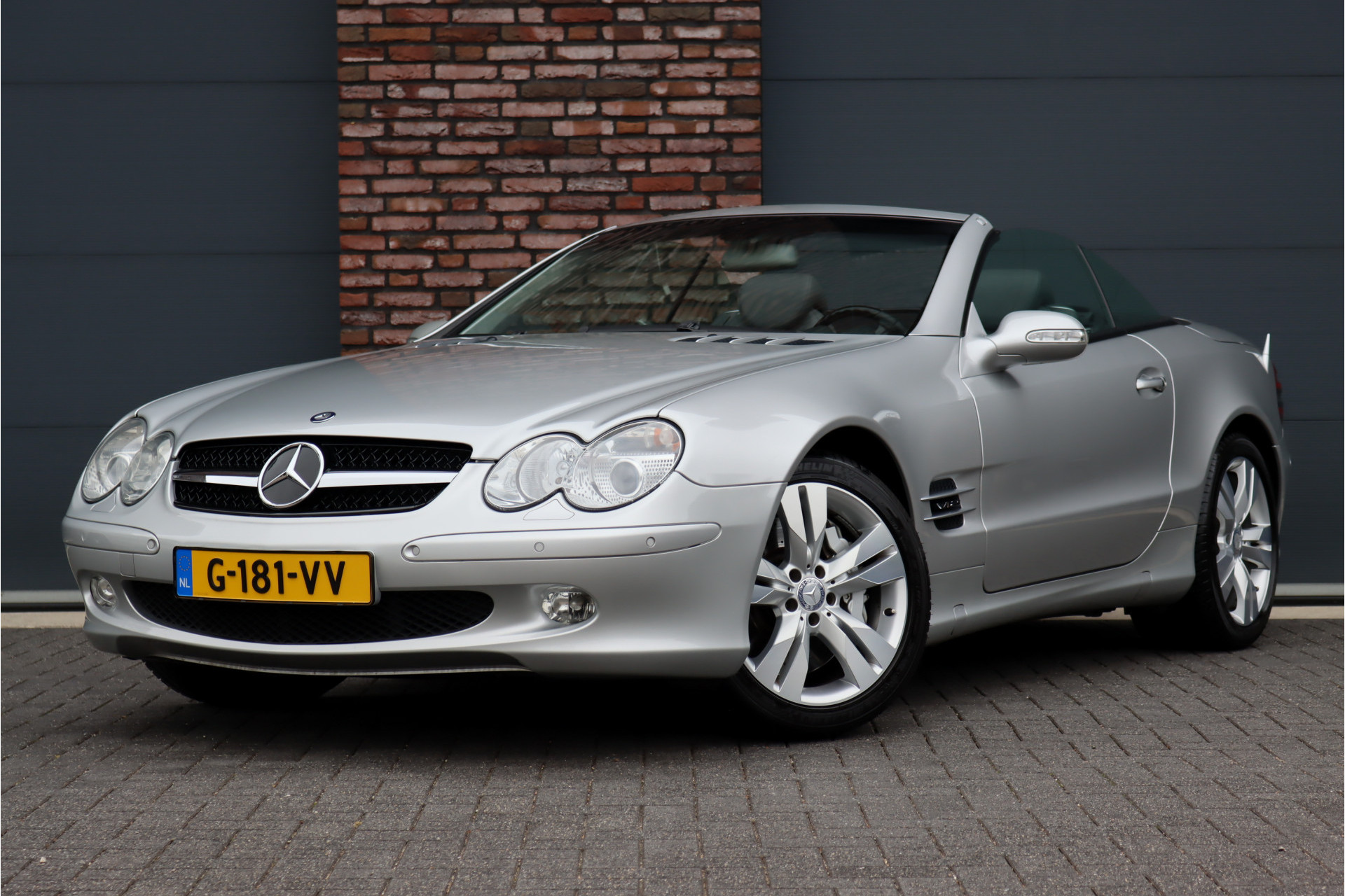 Mercedes-Benz SL – vooraanzicht
