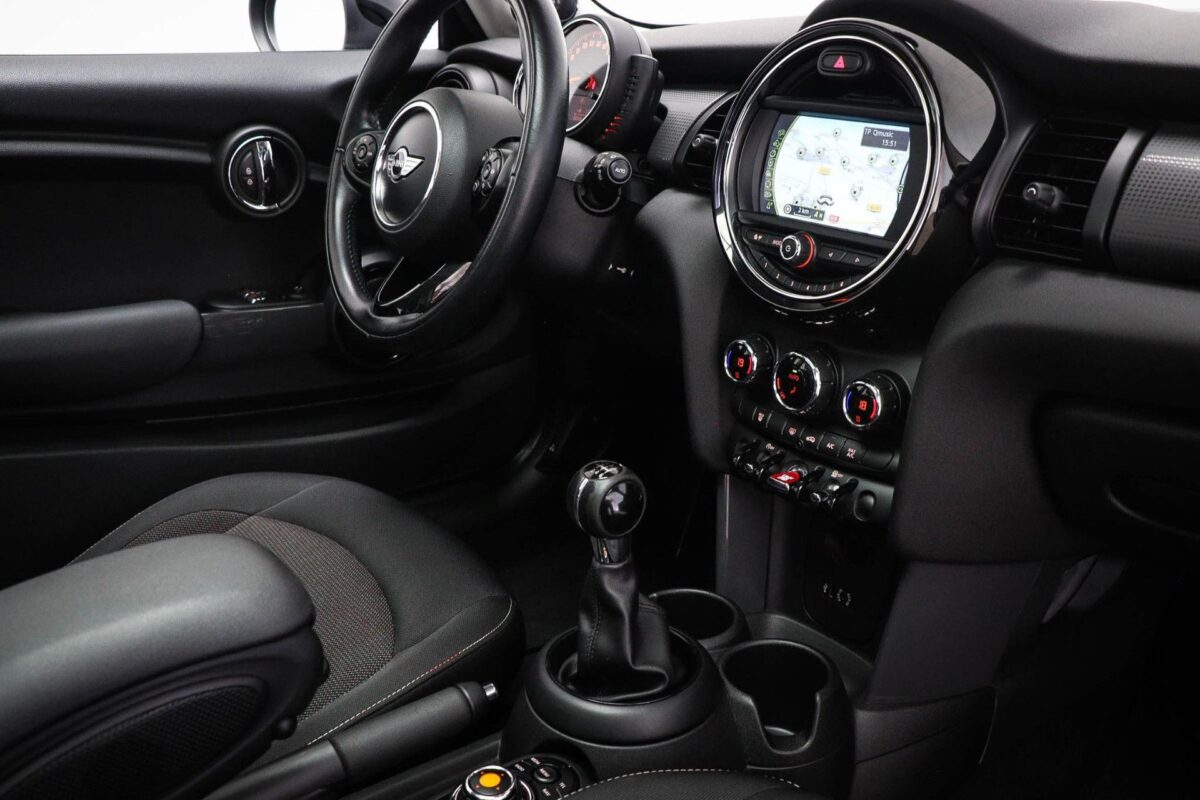 MINI 3-Deurs