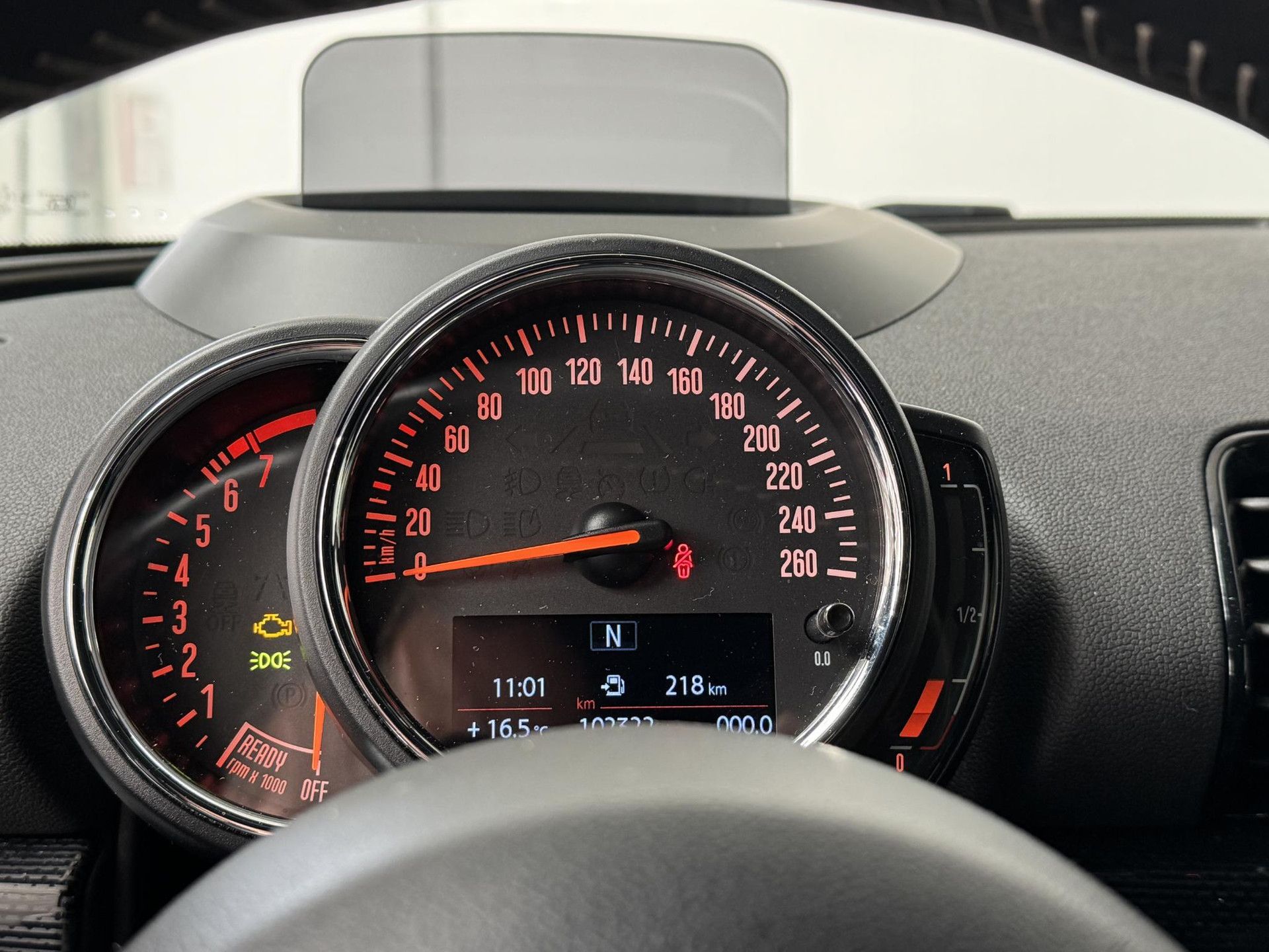 MINI Clubman met kenteken TS-436-Z – dashboard