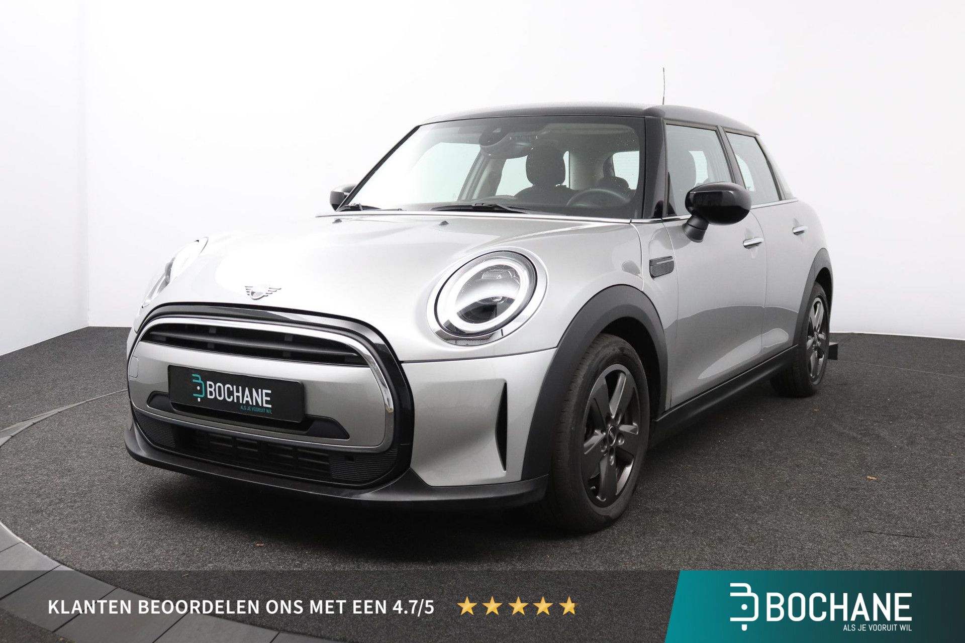 MINI Cooper met kenteken S-080-FR – vooraanzicht