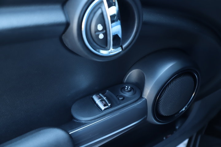 MINI Mini – vooraanzicht