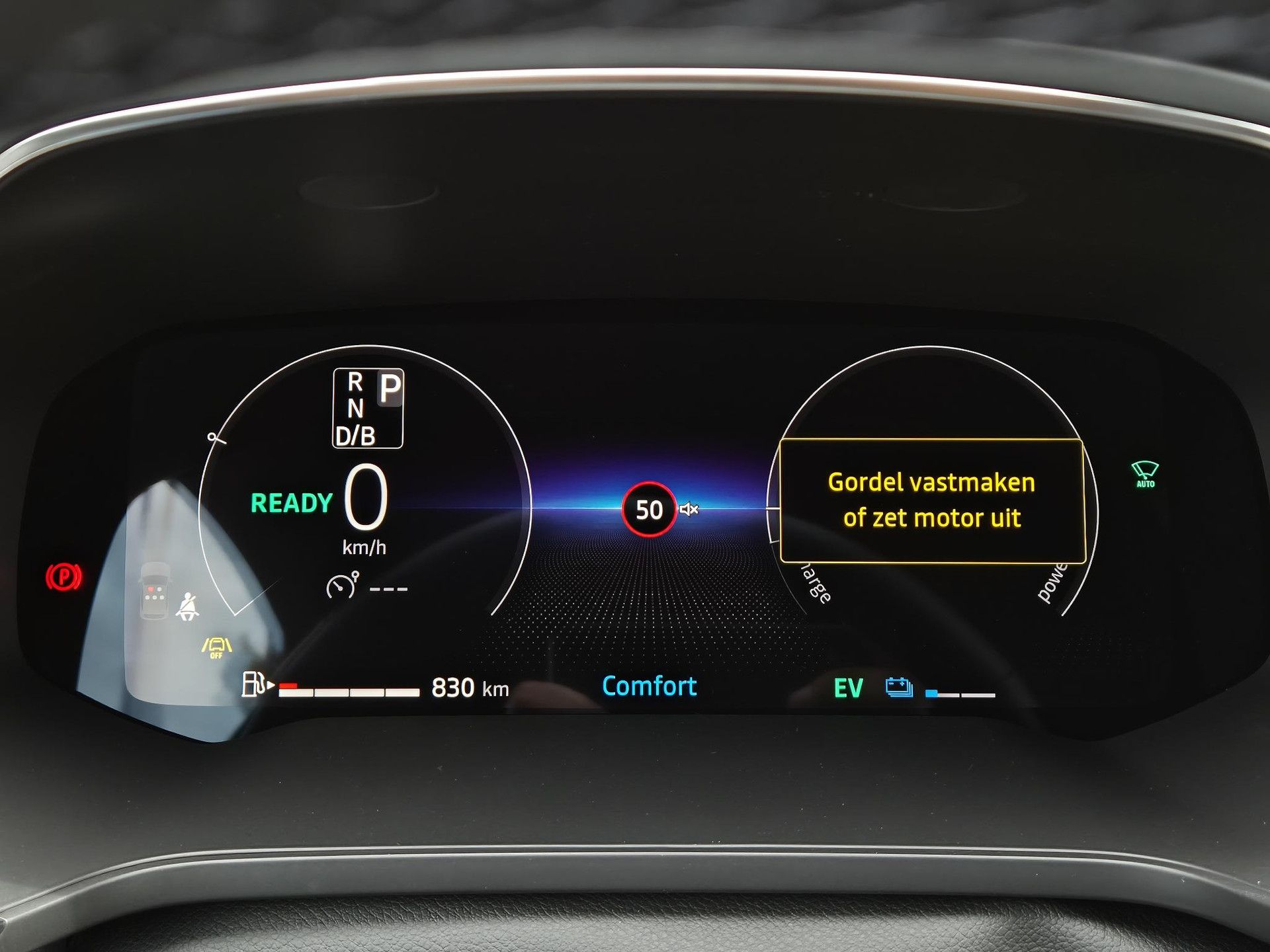 Mitsubishi ASX met kenteken JZZ-16-K – dashboard