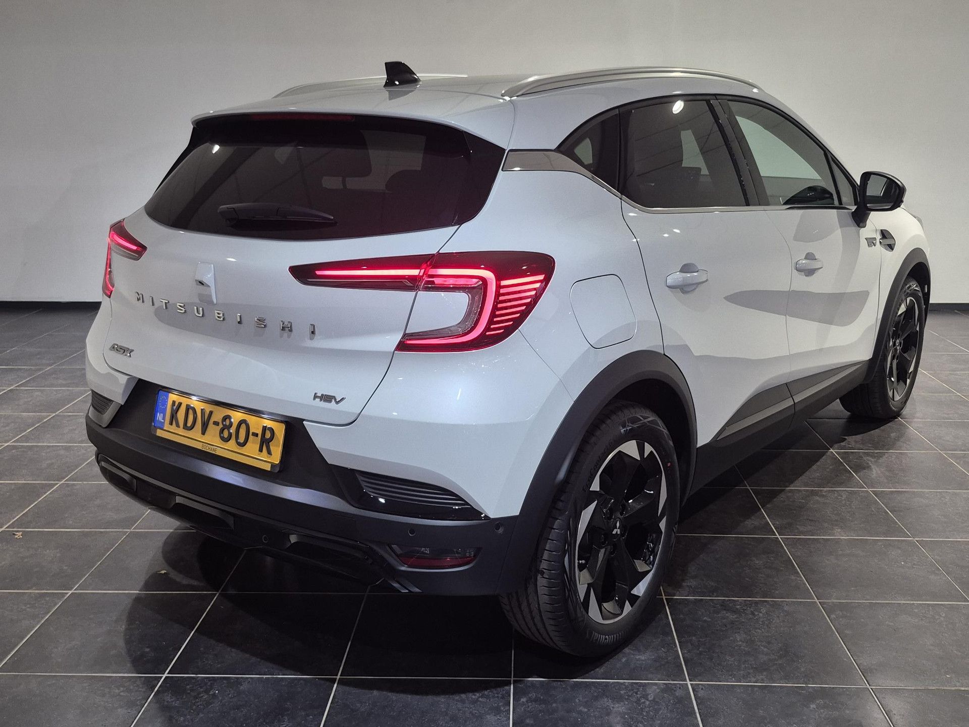 Mitsubishi ASX met kenteken KDV-80-R – achteraanzicht