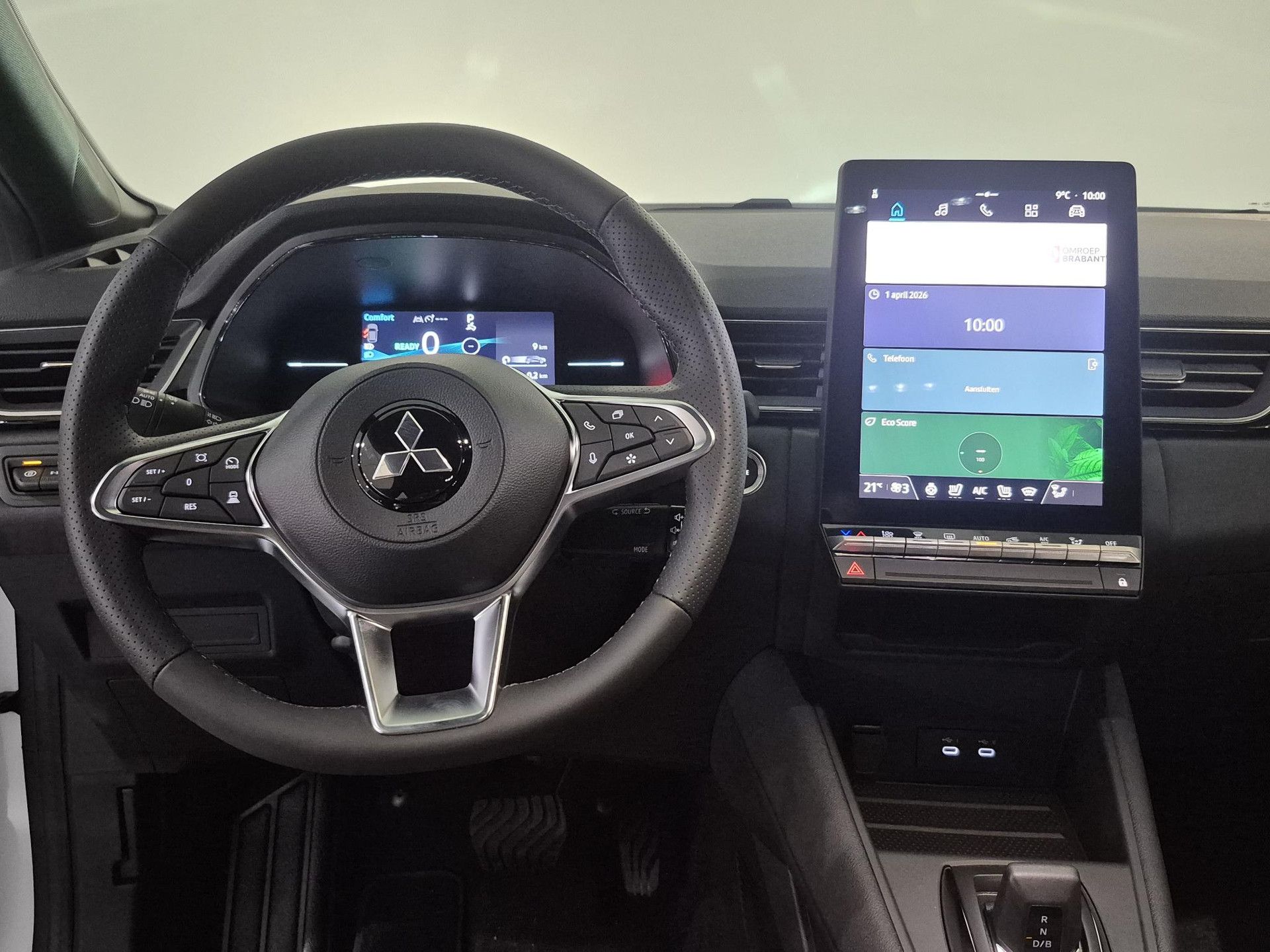 Mitsubishi ASX met kenteken KDV-80-R – interieur