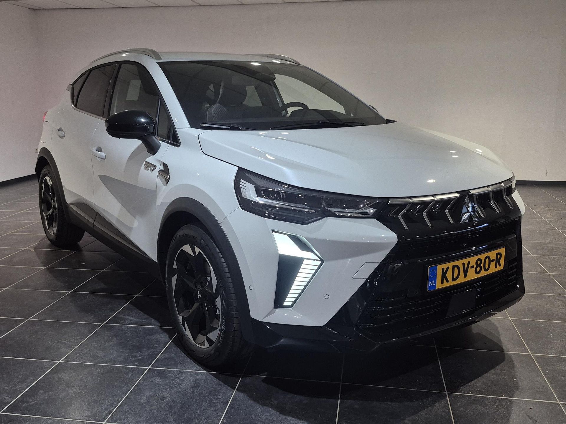 Mitsubishi ASX met kenteken KDV-80-R – detailfoto
