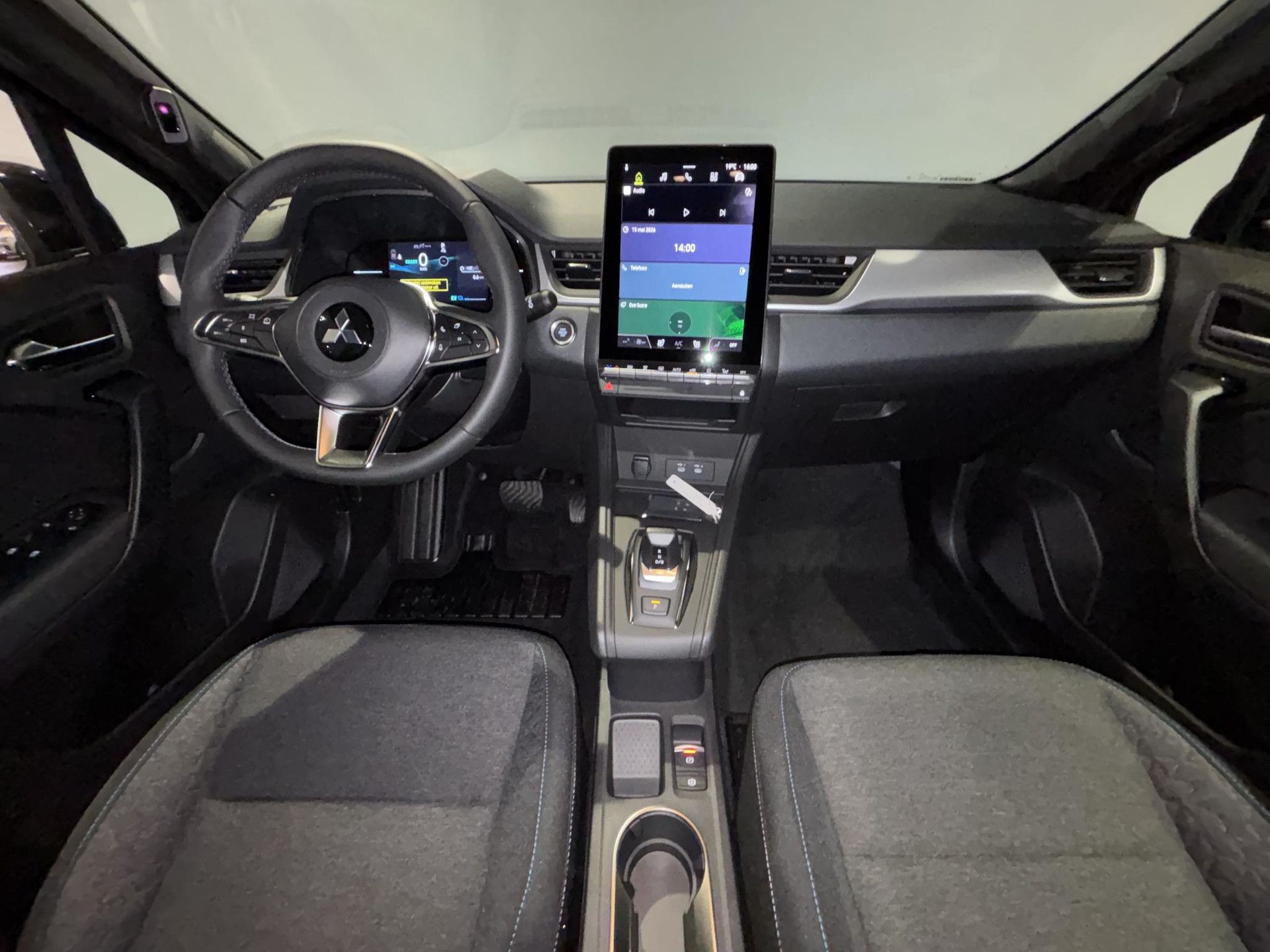 Mitsubishi ASX met kenteken KNV-26-R – interieur